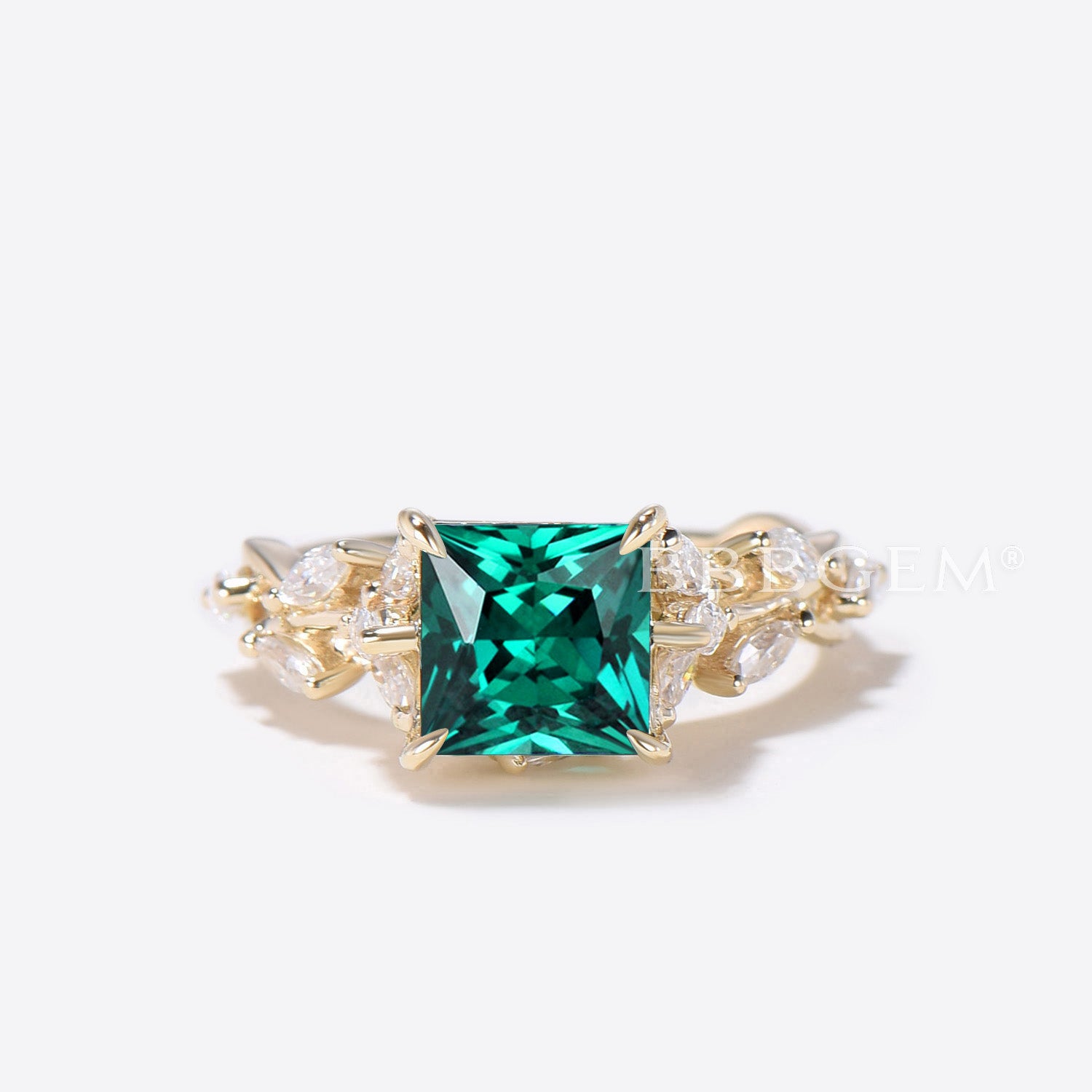14K Gold Princess Cut Emerald and Marquise Diamond Engagement Ring for Women - Perfect for Proposals, Anniversaries, and Special Occasions