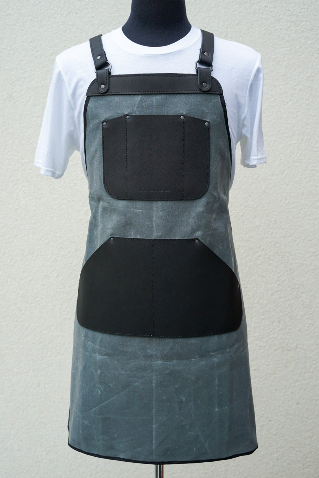 Premium Charcoal Black Waxed Canvas Apron with Black Leather Accents - Durable & Stylish Kitchen, BBQ, Workshop & Cooking Apron for Chefs & Grill Masters