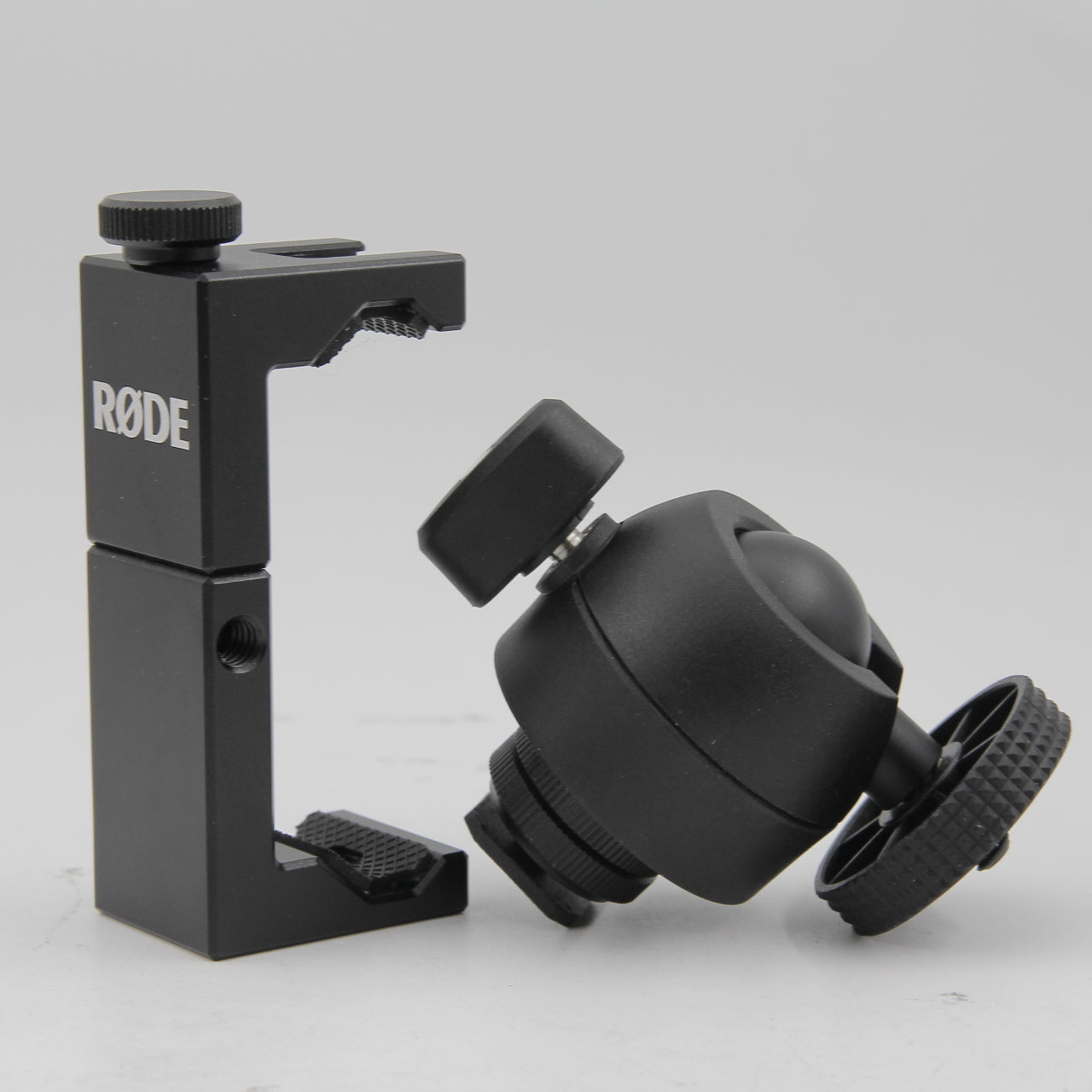 Rode Vlogger Kit USB-C Edition - Premium Filmmaking Kit for Smartphones & Mobile Devices with USB-C Port | Perfect for YouTube Vlogging, Live Streaming & Content Creation