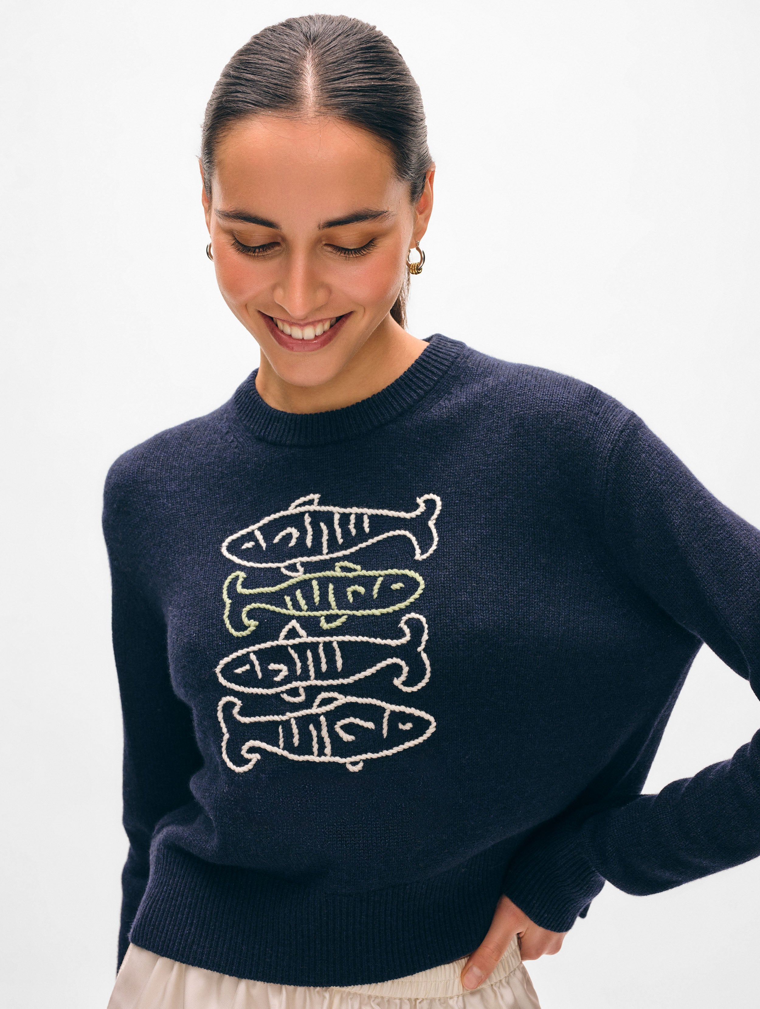 Luxury Cashmere Sardine Embroidered Sweater for Women - Soft Winter Pullover - Perfect for Holiday Gifts & Cozy Winter Outfits