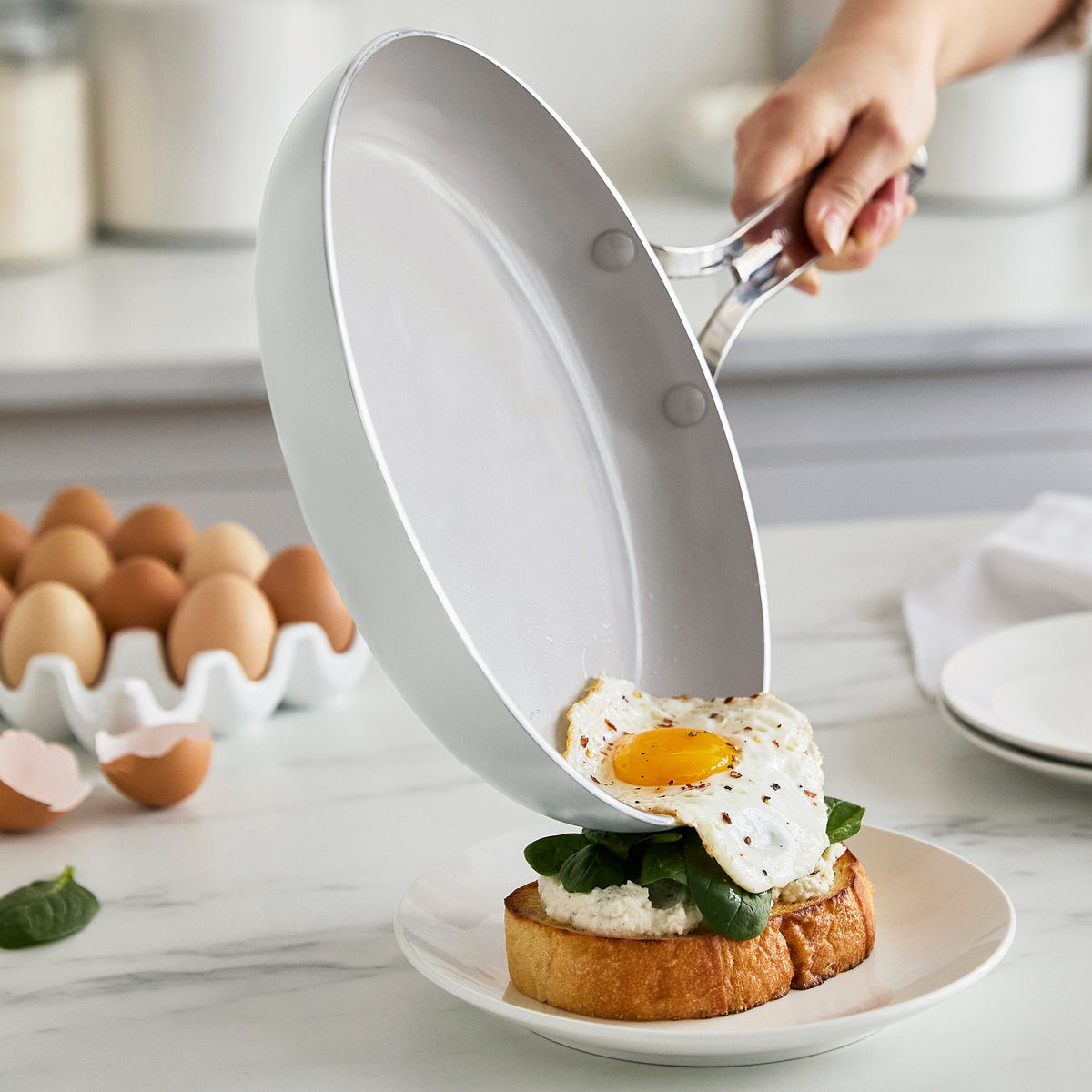 Nova Ceramic Nonstick 10-Piece Cookware Set - Cream White | Non-Toxic PFOA-Free Pots & Pans for Healthy Cooking | Perfect for Frying, Sautéing, Boiling & Baking in Modern Kitchens