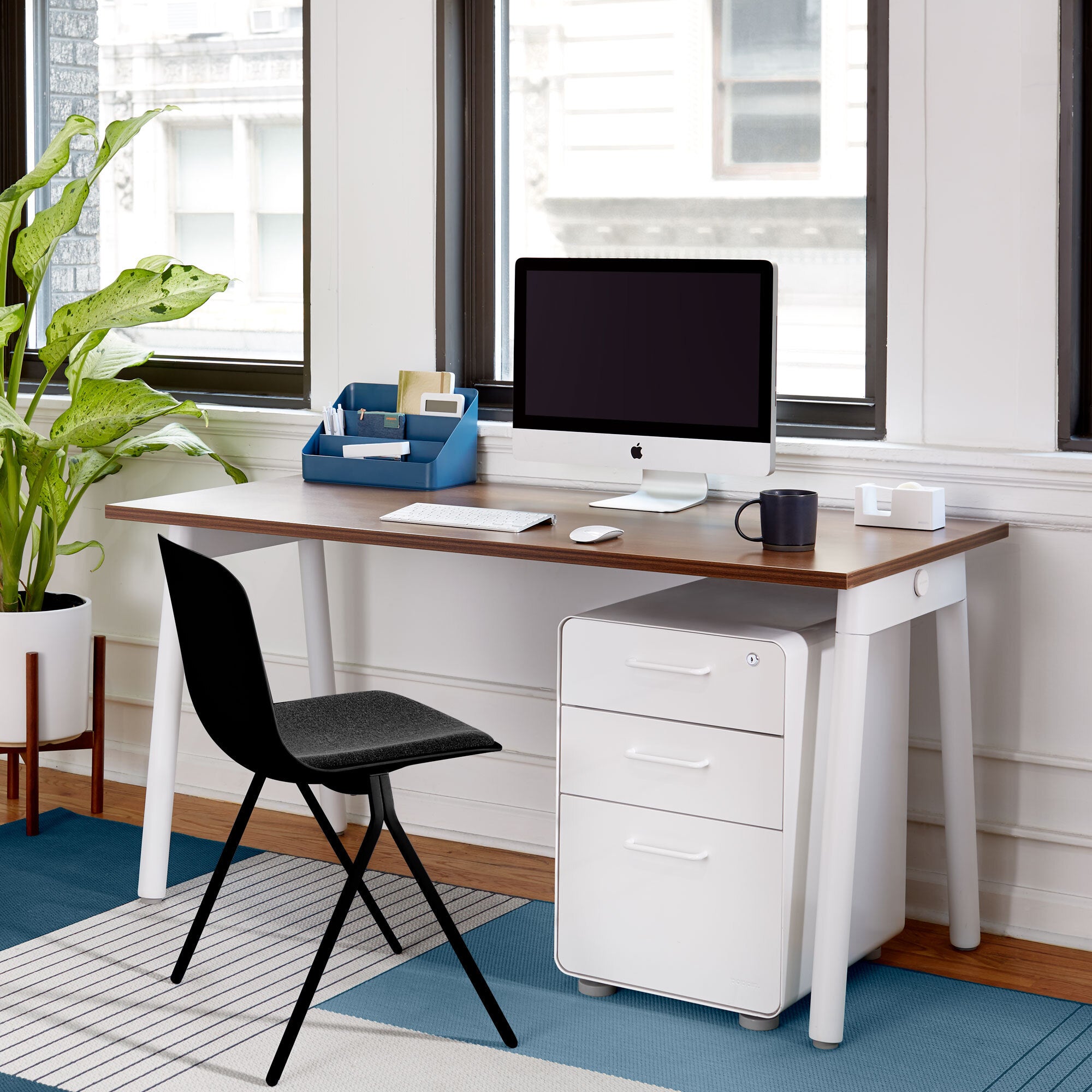 Modern Key Side Chair with Comfortable Seat Pad - Perfect for Dining Room, Kitchen, or Home Office