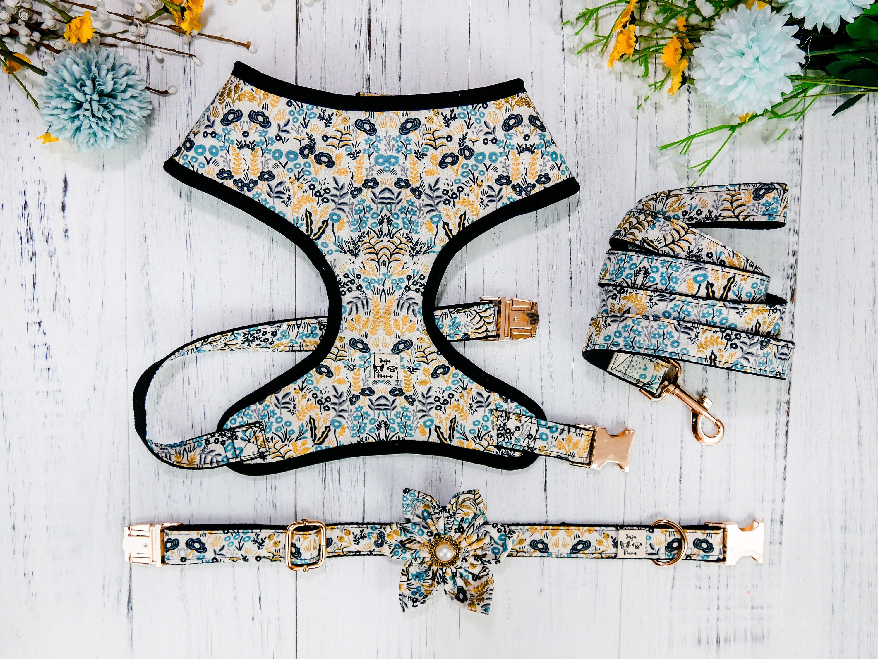 Rifle Paper Co Dog Harness Set - Menagerie Tapestry Pattern with Natural Metallic Accents | Stylish Pet Accessories for Small to Medium Dogs | Perfect for Walks, Hikes & Outdoor Adventures