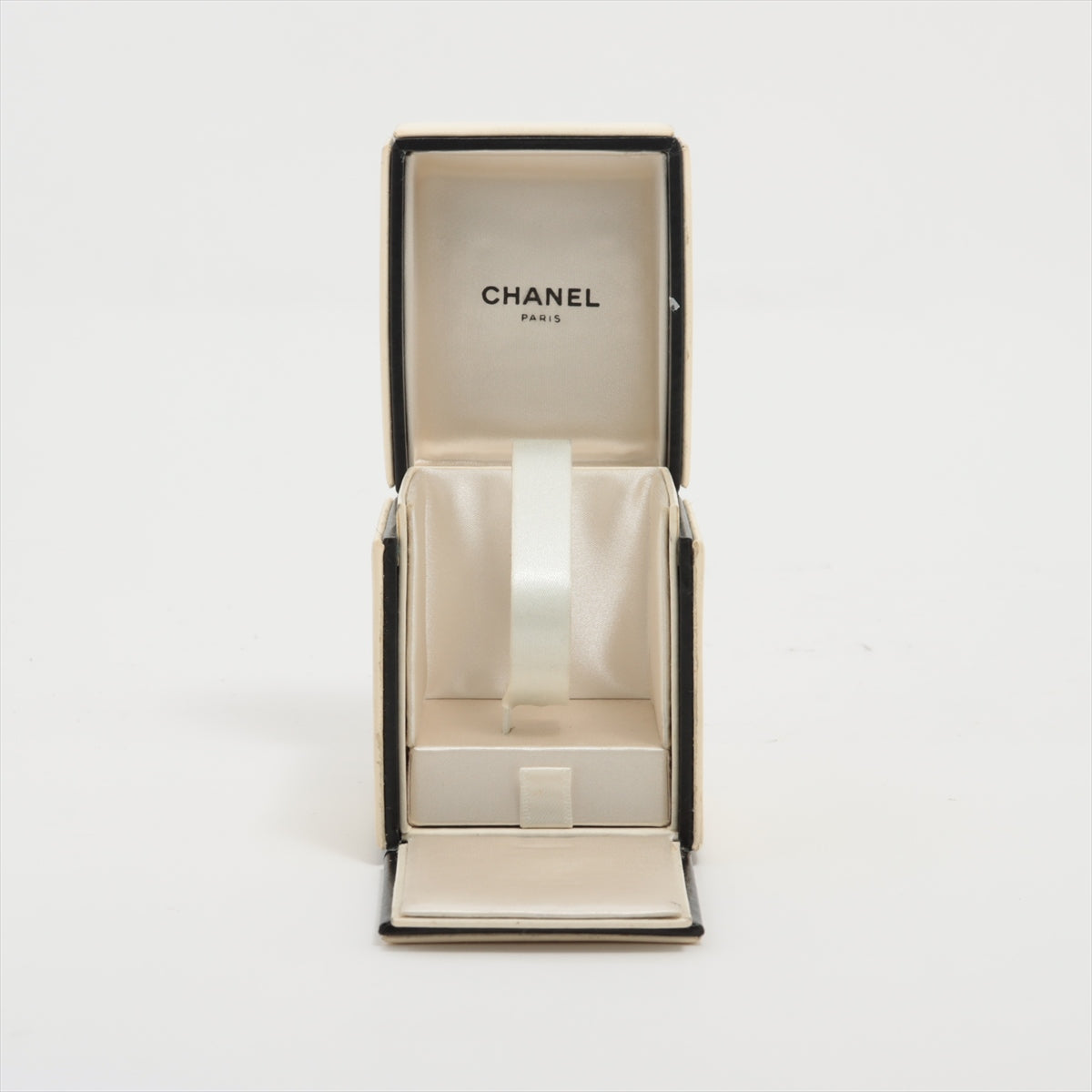 Chanel Première Luxury Women's Watch - Large Size Gold-Tone Stainless Steel Bracelet - Perfect for Evening Events & Special Occasions