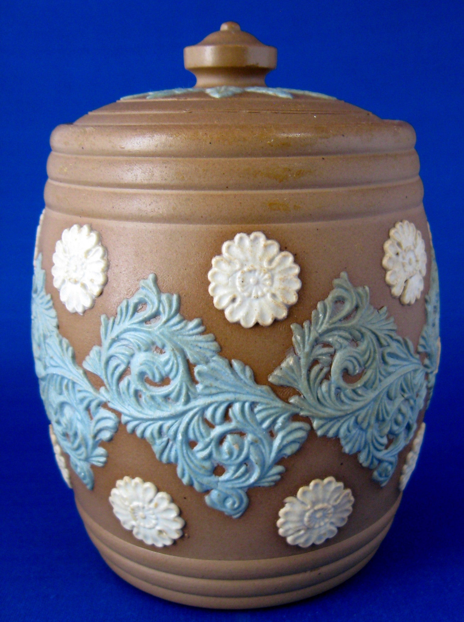 Royal Doulton Silicon Humidor Jar - Stoneware Edwardian England Style with Aqua Accents - Perfect for Cigar Storage, Tea Canister, or Kitchen Countertop Decor