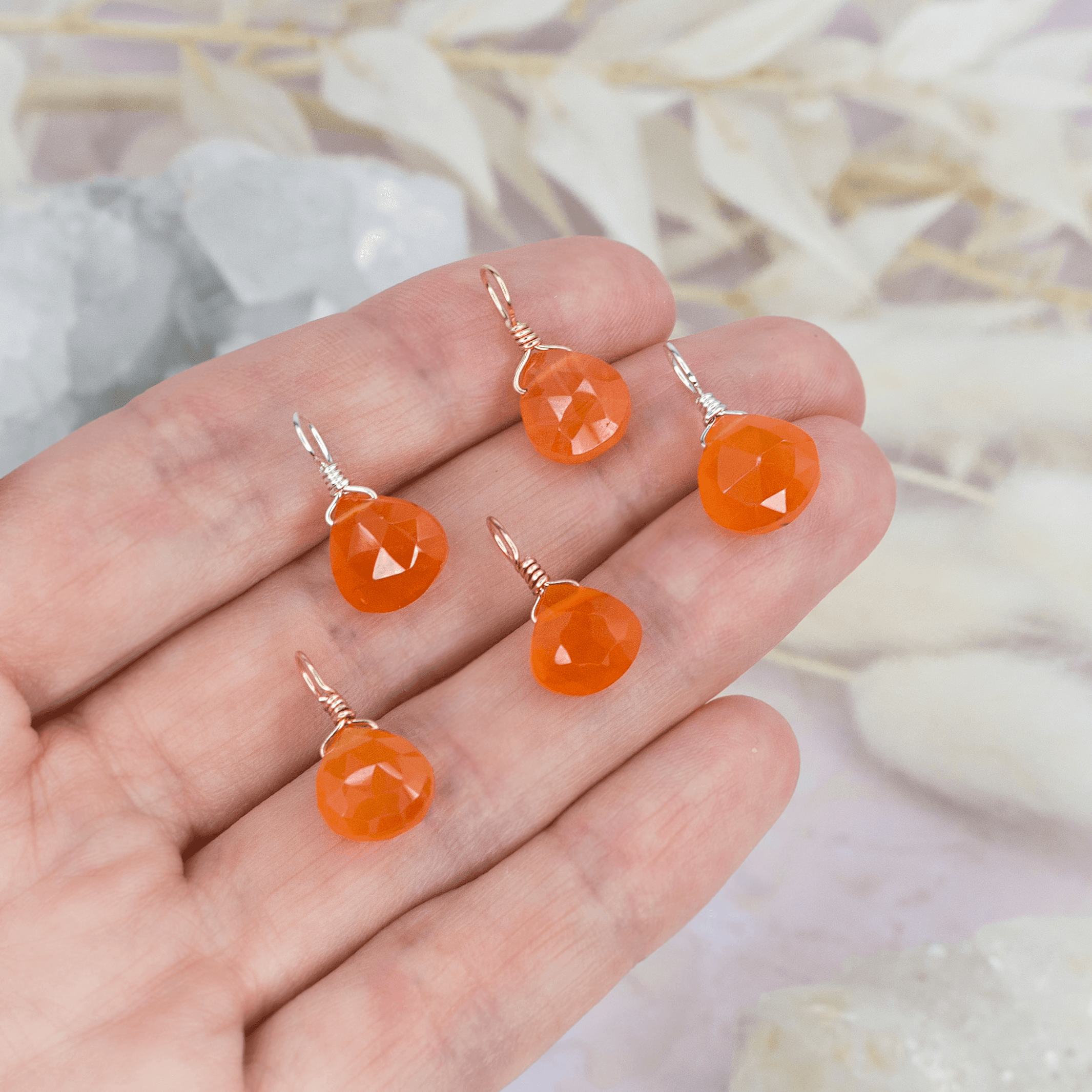 Natural Carnelian Teardrop Gemstone Pendant Necklace - Healing Crystal Jewelry for Women, Chakra Balancing & Energy Protection - Perfect for Meditation, Yoga & Spiritual Gifts