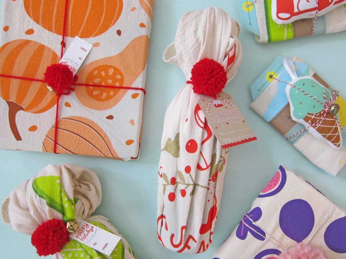 Premium 2-Pack Holiday Dish Towels - Absorbent & Durable Kitchen Towels for Christmas, Thanksgiving & Festive Decor