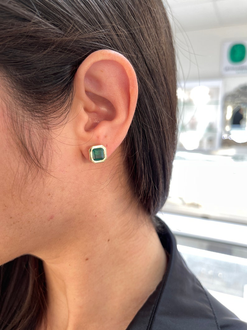 4.20tcw 14K Yellow Gold Dark Vivid Green Emerald Bezel Stud Earrings for Women - Elegant Jewelry Gift for Birthday, Anniversary & Special Occasions