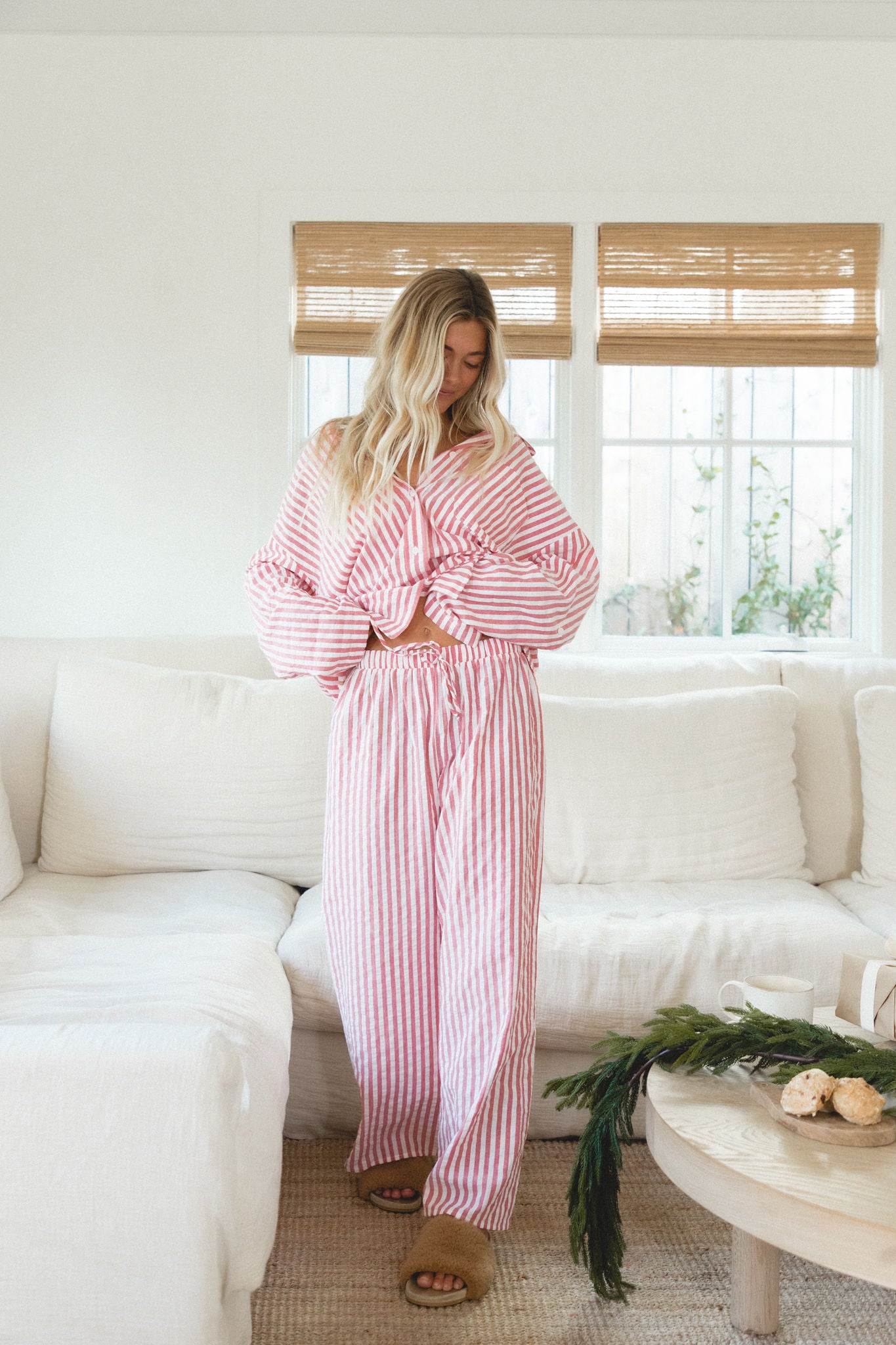 Cozy Christmas Morning Pajama Bottoms for Women - Soft Fleece Lounge Pants for Holiday Comfort & Family Gatherings