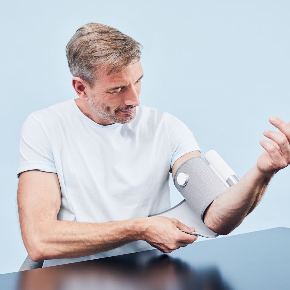 Withings BPM Core - Smart WiFi Blood Pressure Monitor with ECG & Digital Stethoscope for Home Health Tracking & Heart Care