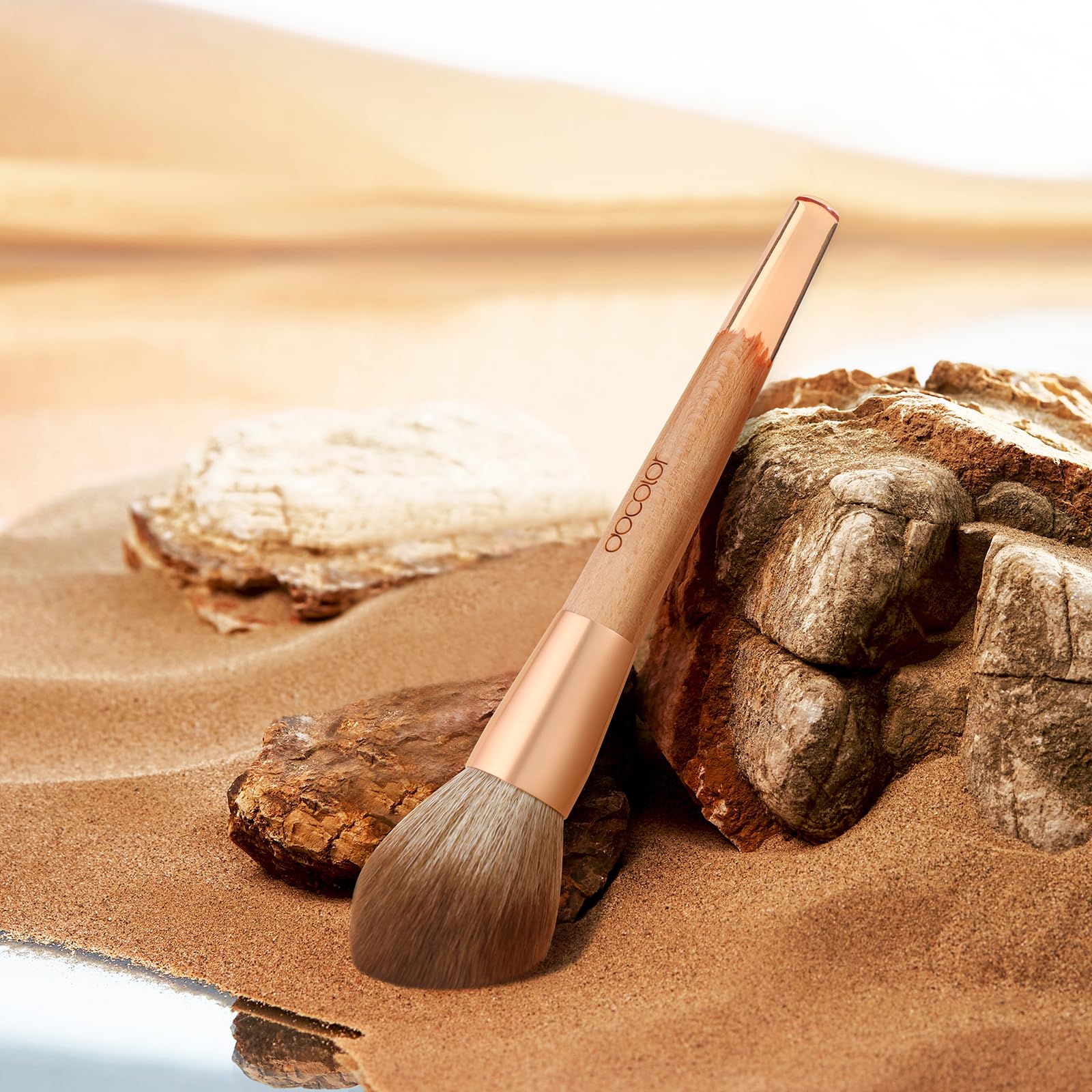 docolor Large Powder Brush for Setting Powder, Bronzer & Blush - Vegan Makeup Brush with Synthetic Bristles | Full Face Coverage, Cruelty-Free & Gift Box Included | Perfect for Professional Makeup & Everyday Beauty Routine