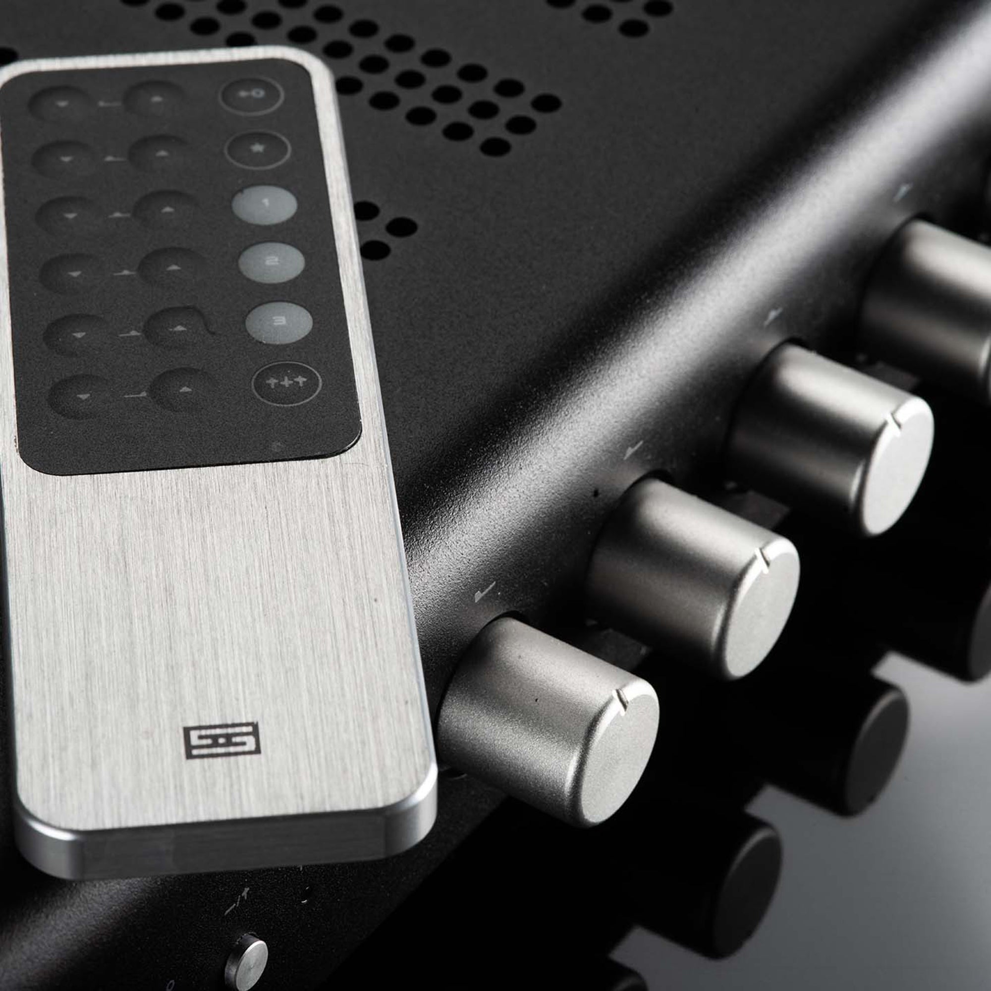 Schiit Audio Loki Max 4-Band Parametric Equalizer - Premium Hi-Fi EQ for Home Audio & Studio Use - Perfect for Audiophiles & Music Producers