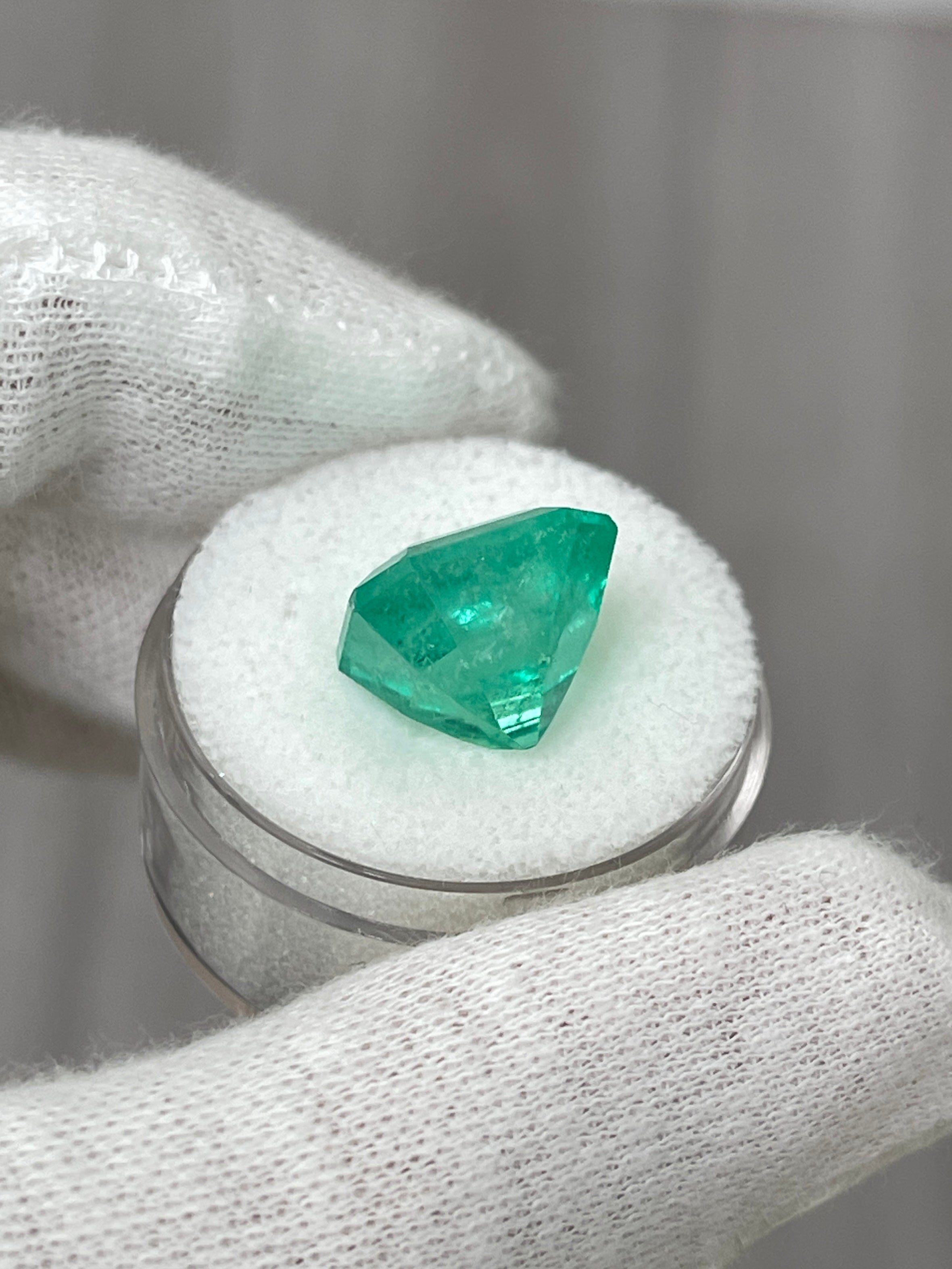 9.79 Carat 13x12mm Medium Green Natural Loose Colombian Emerald - Asscher Cut Gemstone for Jewelry Making, Engagement Rings & Luxury Gifts