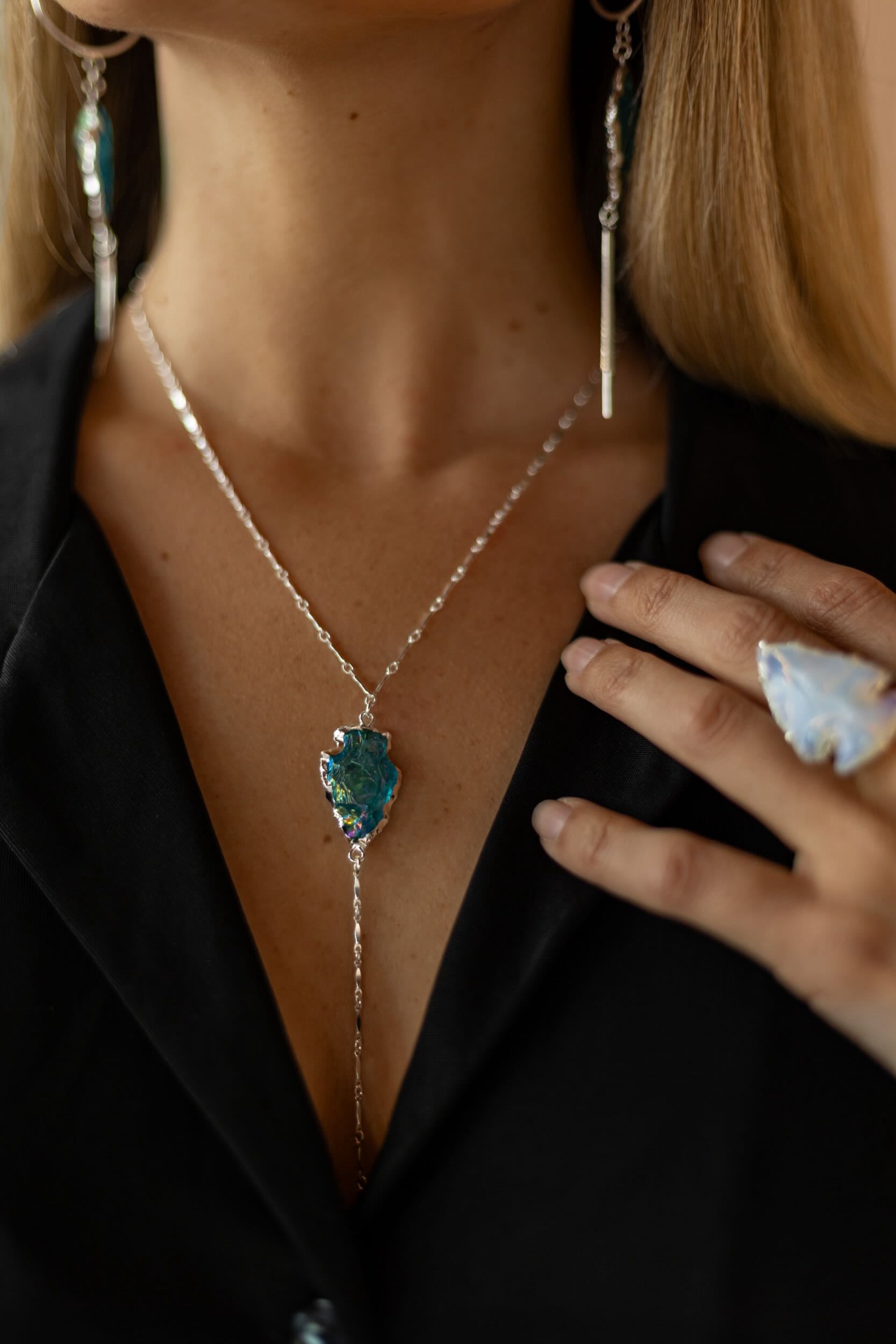 Blue Flame Aura Quartz Silver Lariat Necklace - Elegant Healing Crystal Jewelry for Women - Perfect for Meditation, Energy Cleansing & Spiritual Gifts