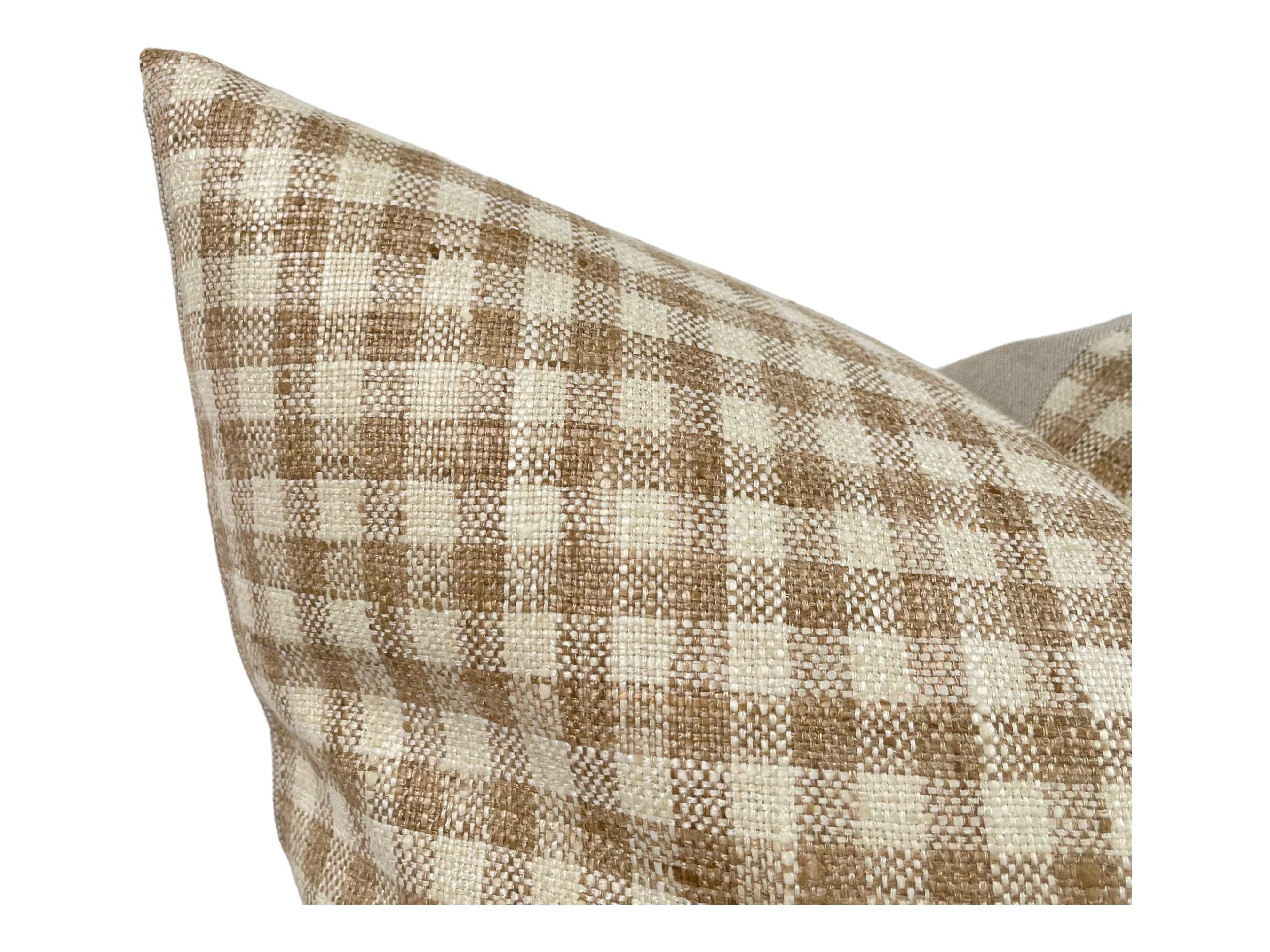 Stylish Campbell Checkered Pillow Cover - Premium Home Decor for Sofa, Bed & Living Room - Perfect for Farmhouse & Modern Interior Design