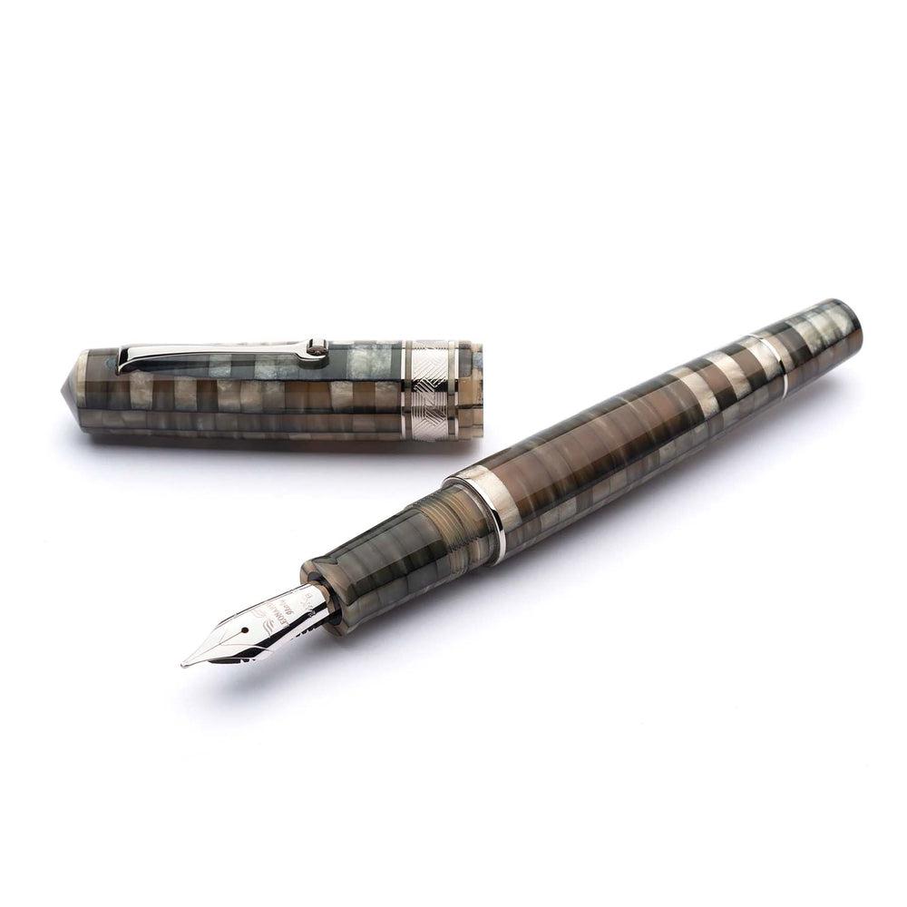 Leonardo Fountain Pen Mosaico - Premium Stainless Steel Pen for Writing, Calligraphy & Collecting - Perfect for Gifts, Office Use & Special Occasions