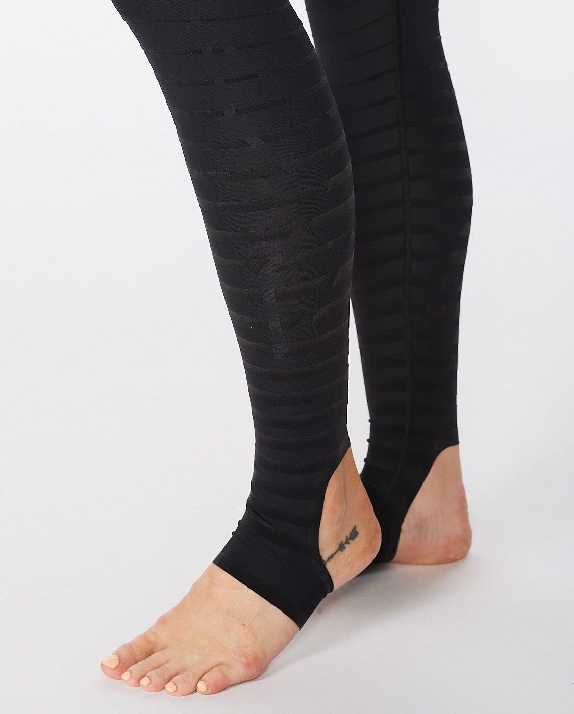2XU Women's Power Recovery Compression Tights - High Waist Workout Leggings for Running, Yoga & Gym - Moisture Wicking & Muscle Support for Active Lifestyles