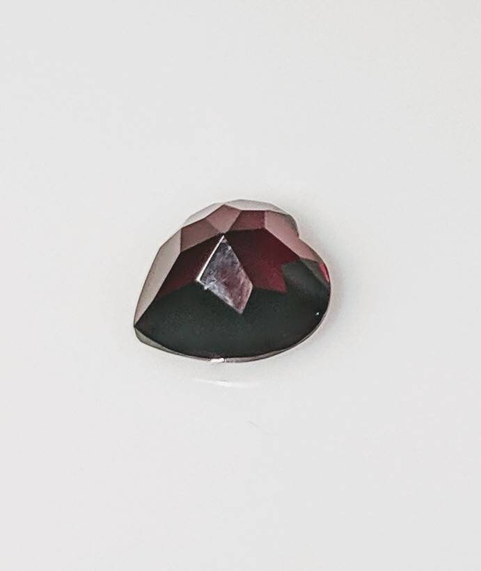 Wholesale Natural Genuine African Garnet Loose Stones - 4mm to 9mm Heart Cut VVS Eye Clean - January Birthstone for Jewelry Making, Engagement Rings & Healing Crystals