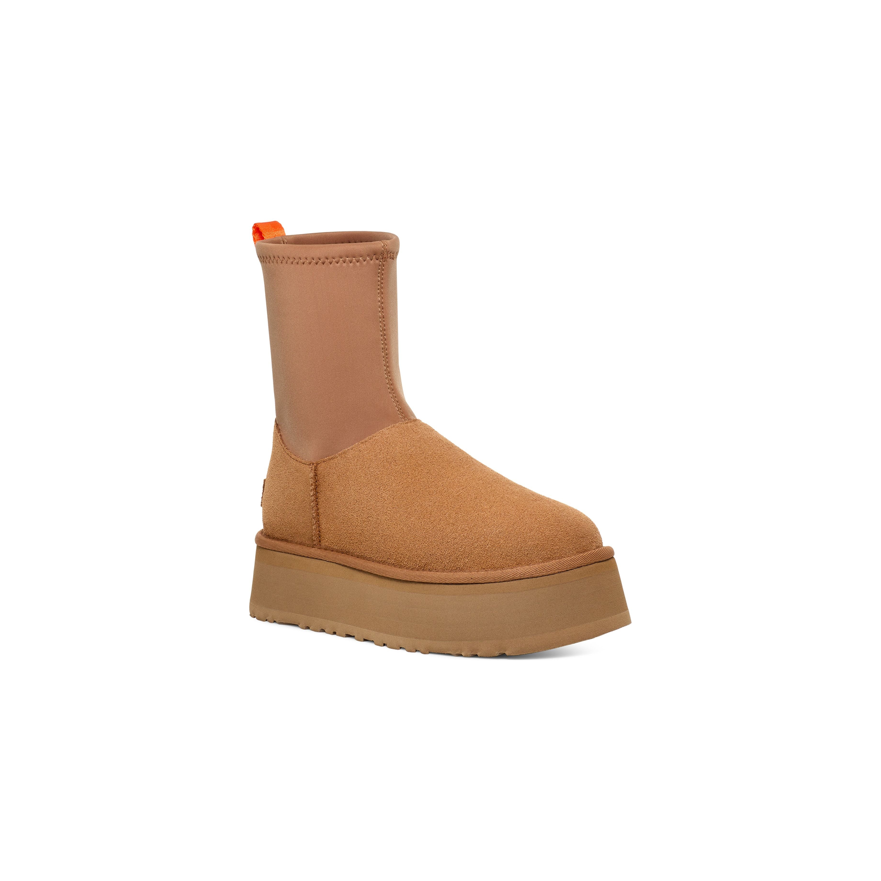 UGG Women's Classic Dipper Boots in Chestnut - Warm Winter Shearling Boots for Women | Perfect for Snow, Cold Weather & Casual Outfits