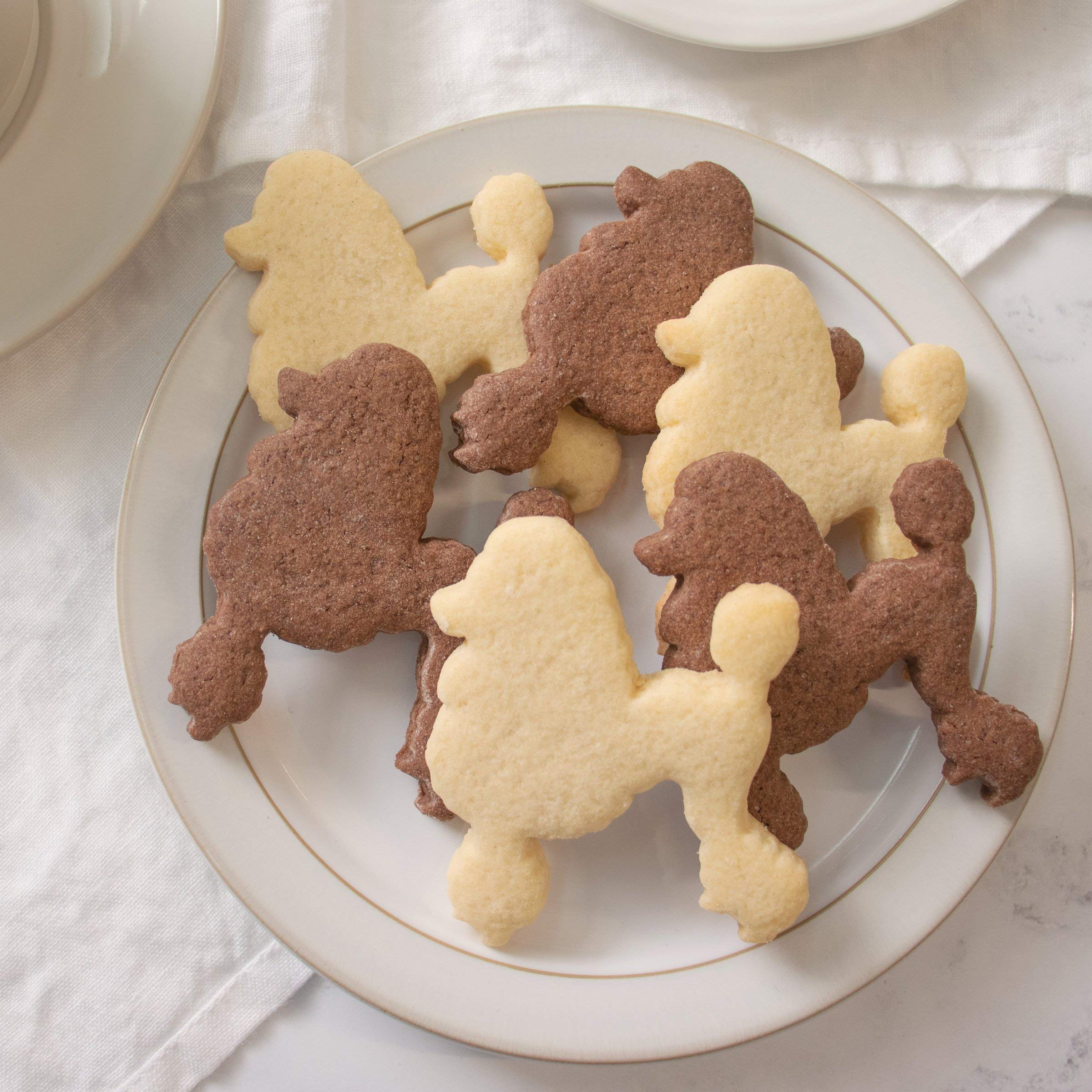 Poodle Silhouette Cookie Cutter - 3.5 Inch Stainless Steel Dog Bone Shape Baking Tool for Biscuits, Cookies & Fondant | Perfect for Dog Lovers, Pet Birthday Parties & DIY Baking Gifts