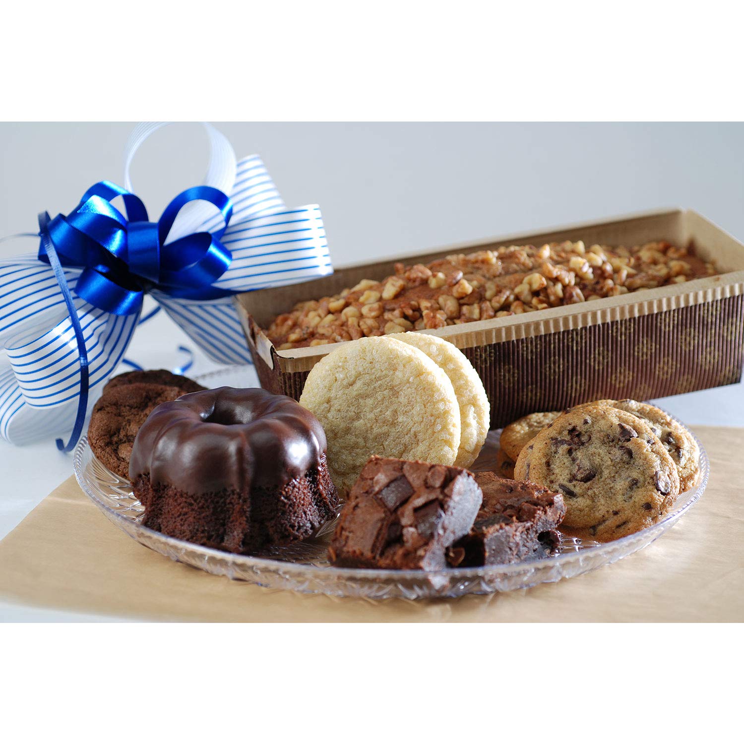 Fresh Baked Poppies Dough Cookie & Banana Bread Gift Basket - Gourmet Present for Him, Her, Seniors & Corporate Thank You Gifts | Perfect for Holidays, Birthdays & Special Occasions
