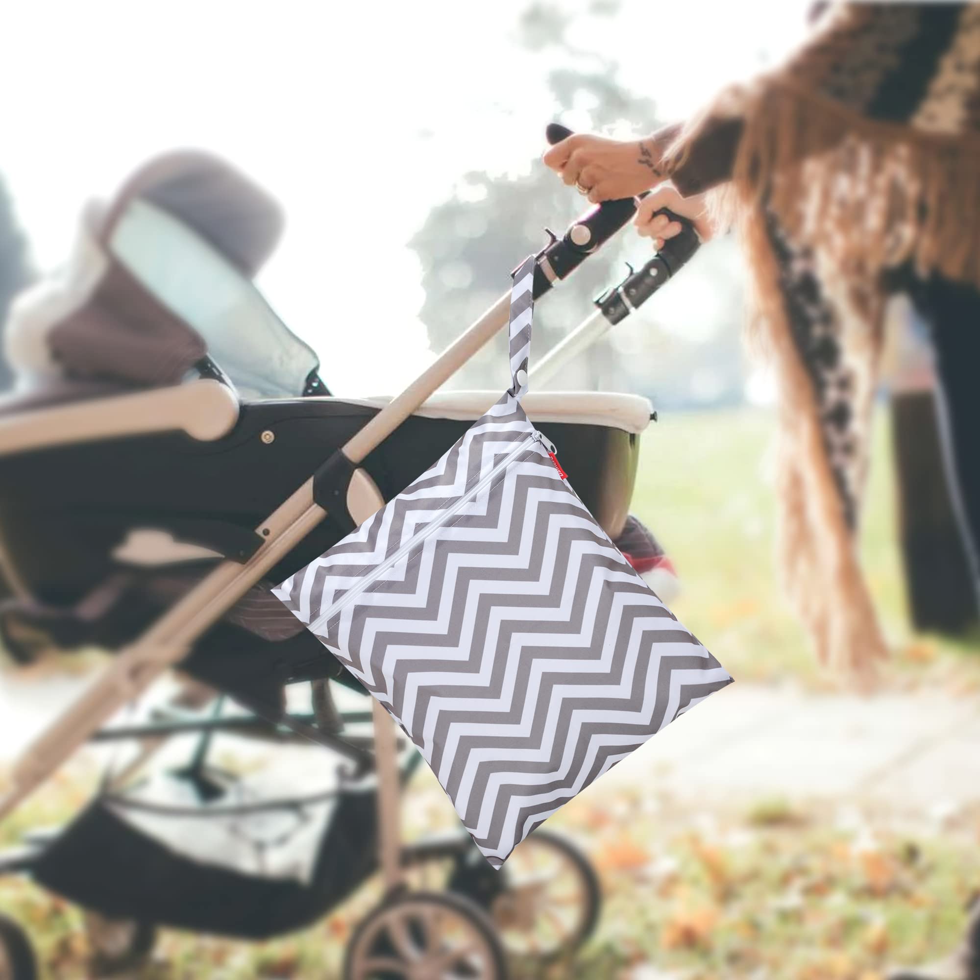 Damero Breast Pump Parts Bag - 2 Pack Waterproof Wet Bags for Breast Pump Accessories Storage with Non-Slip Mat, Gray Chevron Pattern | Perfect for Travel, Work & Hospital Use
