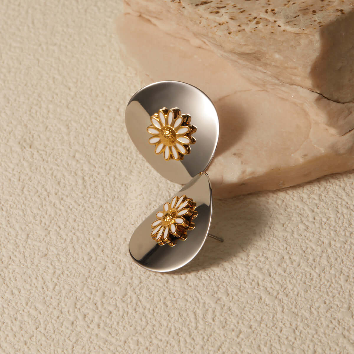 Metallic Oil Drip Daisy Stud Earrings for Women | Gold & Silver Floral Earrings | Trendy Boho Jewelry Gift for Her | Perfect for Parties, Weddings & Everyday Wear (JDE1009)