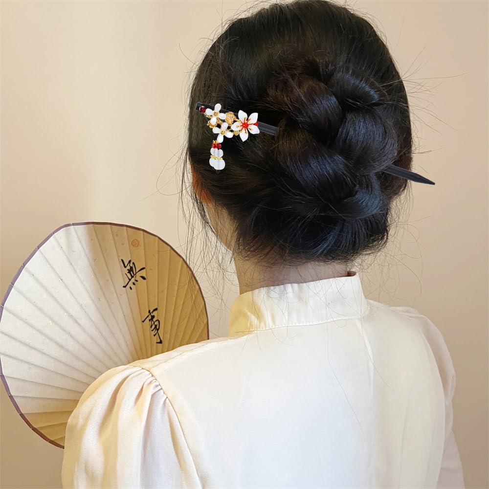 8Pcs Retro Chinese Hanfu Hair Sticks - Traditional Butterfly Flower Wooden Hairpins with Bead Pendants for Women & Girls | Vintage Bun Updo Holders for Weddings, Cosplay & Asian Fashion