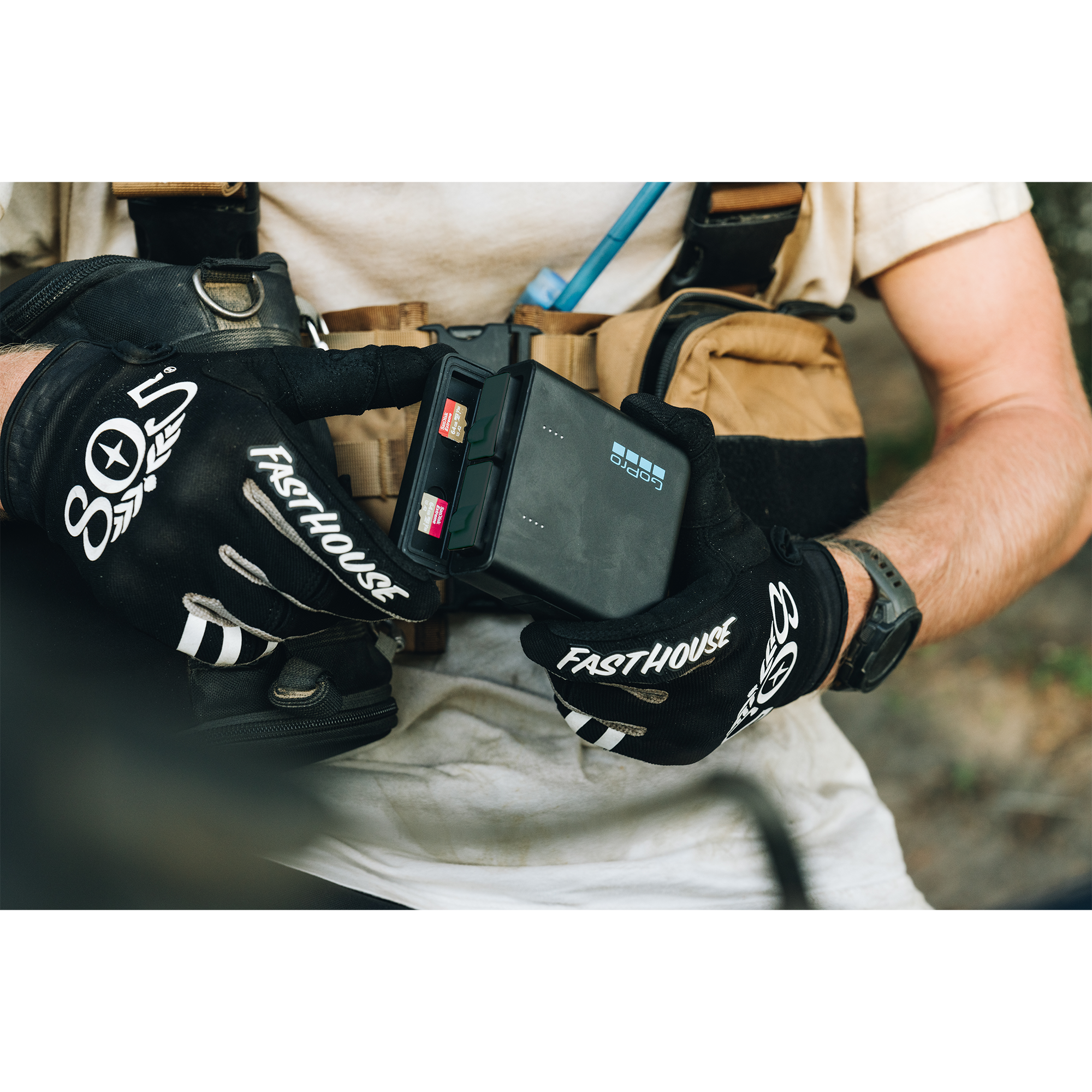 GoPro Dual Battery Charger with 2 Enduro Batteries for HERO13 Black - Fast Charging Accessory for Action Camera | Perfect for Travel, Vlogging & Outdoor Adventures