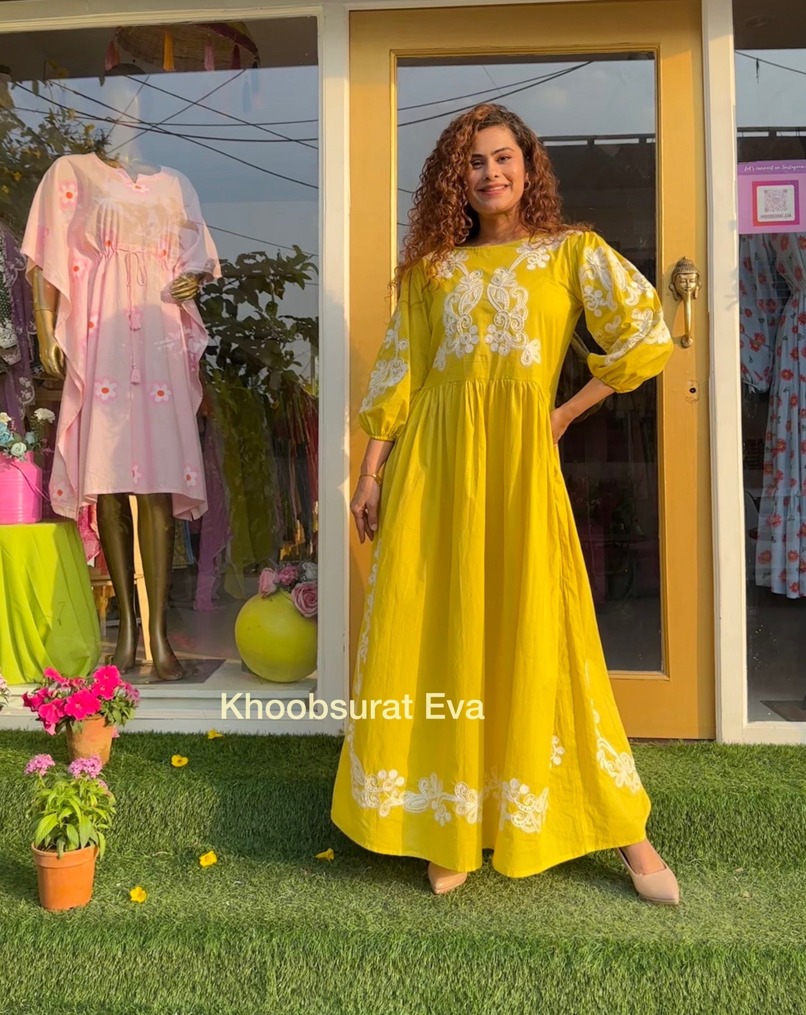 Stylish Citrus Swirl Yellow Maxi Dress for Women - Flowy Summer Beach Dress, Boho Chic Vacation Outfit - Perfect for Beach Parties, Vacations & Casual Outings