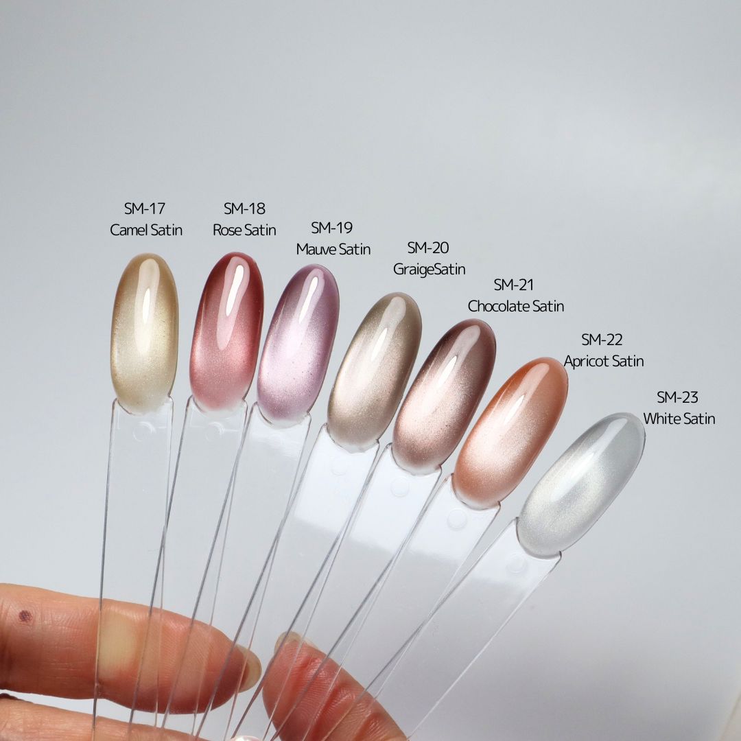 Kokoist Satin Magnet SM 22 Apricot Satin Nail Polish - Long Lasting Gel Nail Lacquer for Salon & Home Manicures - Perfect for Nail Art, French Tips & Special Occasions