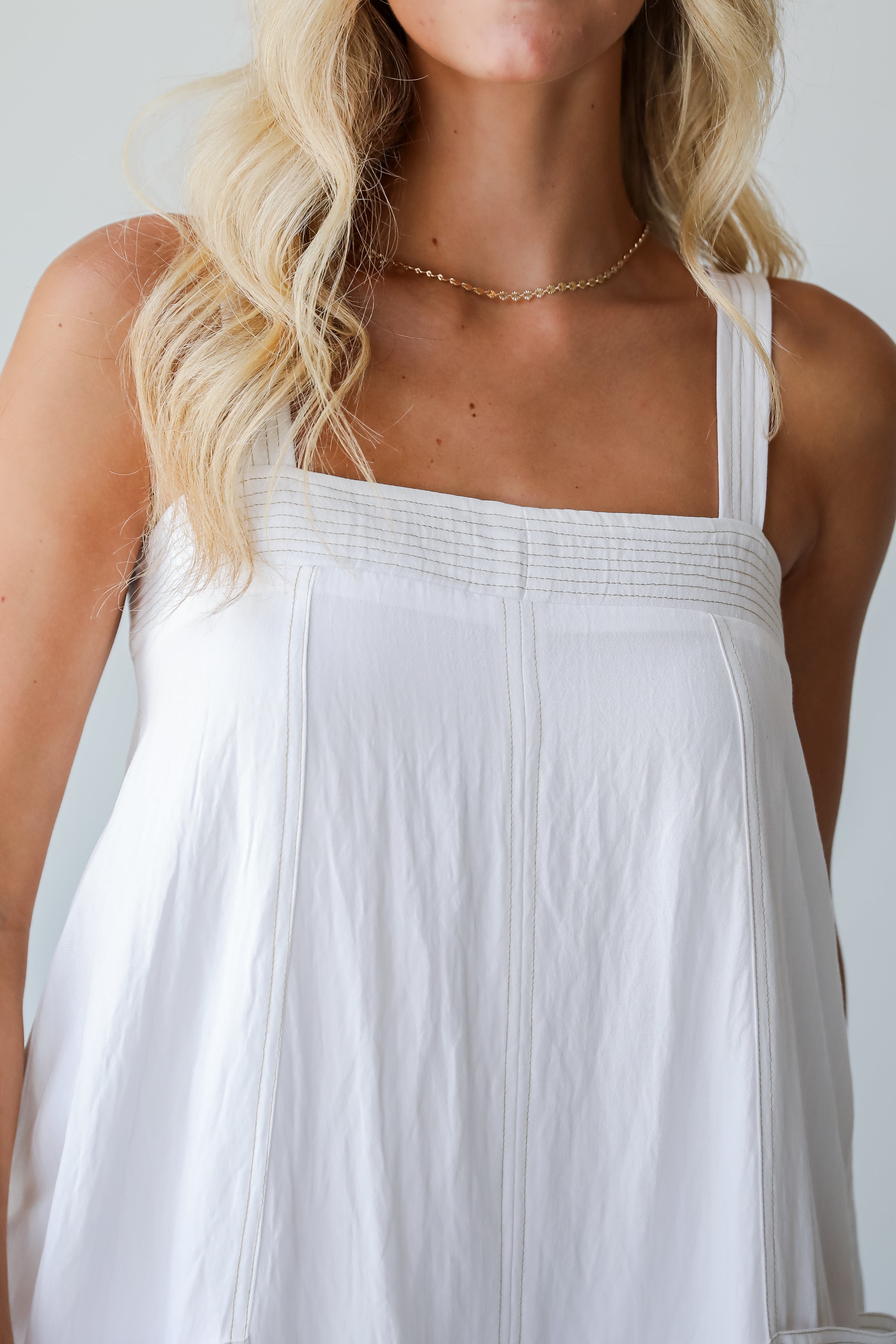 Deluxe Vision Off White Maxi Dress - Elegant Summer Wedding Guest Dress for Women, Beach Vacation & Special Occasions