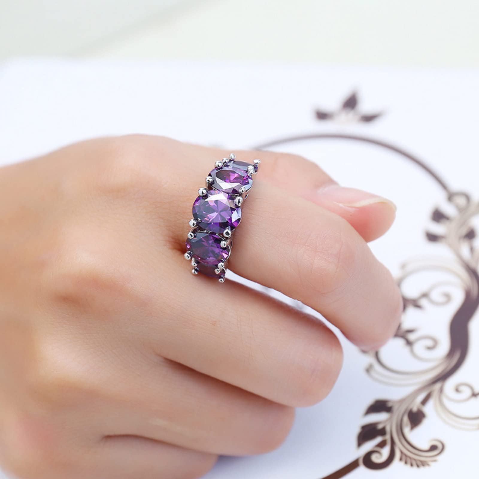 925 Sterling Silver Women's Amethyst Pink Diamond Ring with Oval Zircon & Austrian Crystals - Purple Birthstone Promise Ring for Her | Perfect for Anniversaries, Valentine's Day & Special Occasions