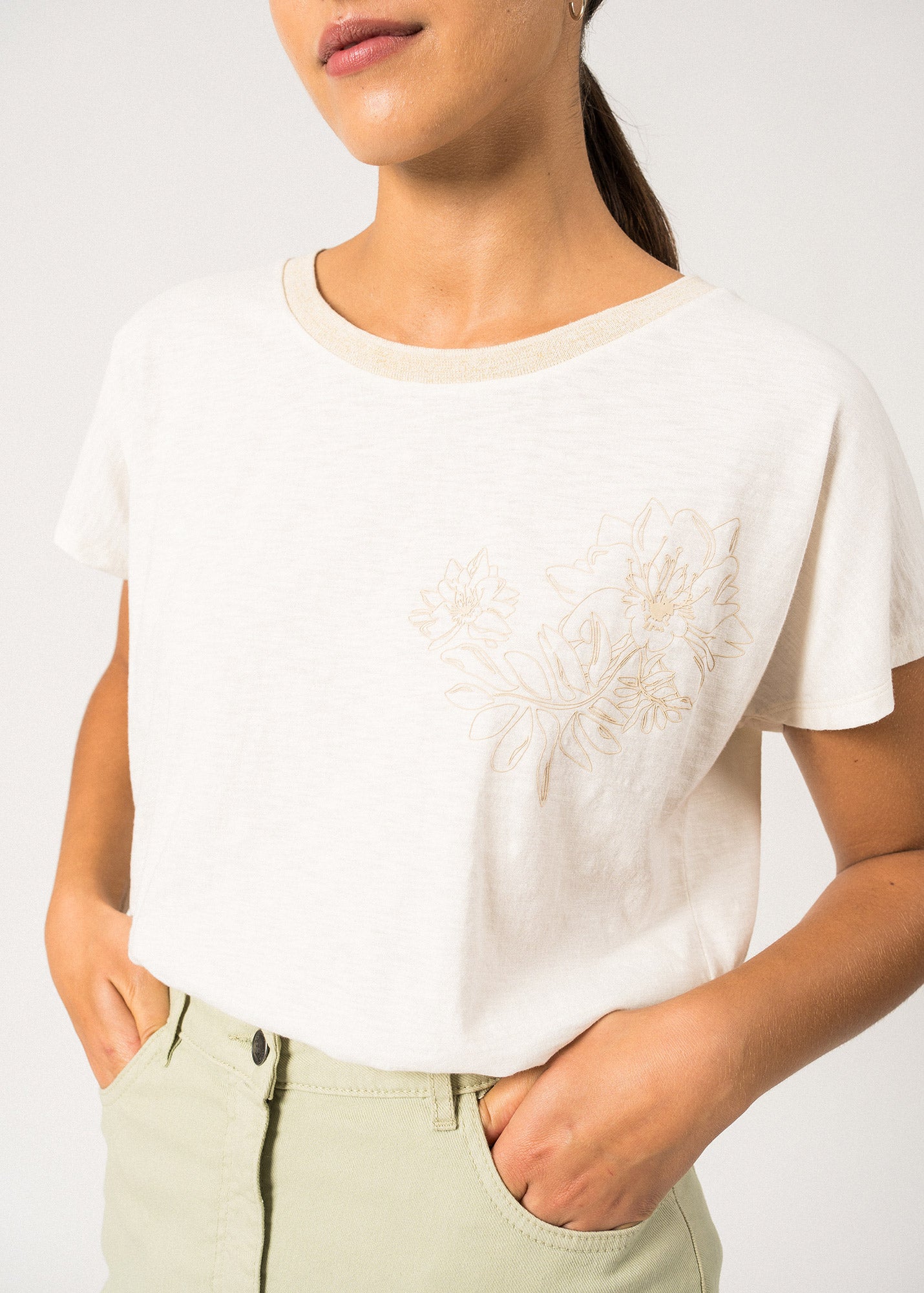 MELIE Women's Floral Print Short Sleeve T-Shirt | Soft Pima Cotton Tee | Casual Summer Top | Perfect for Beach Outings & Weekend Brunch (Ivory Promenade)