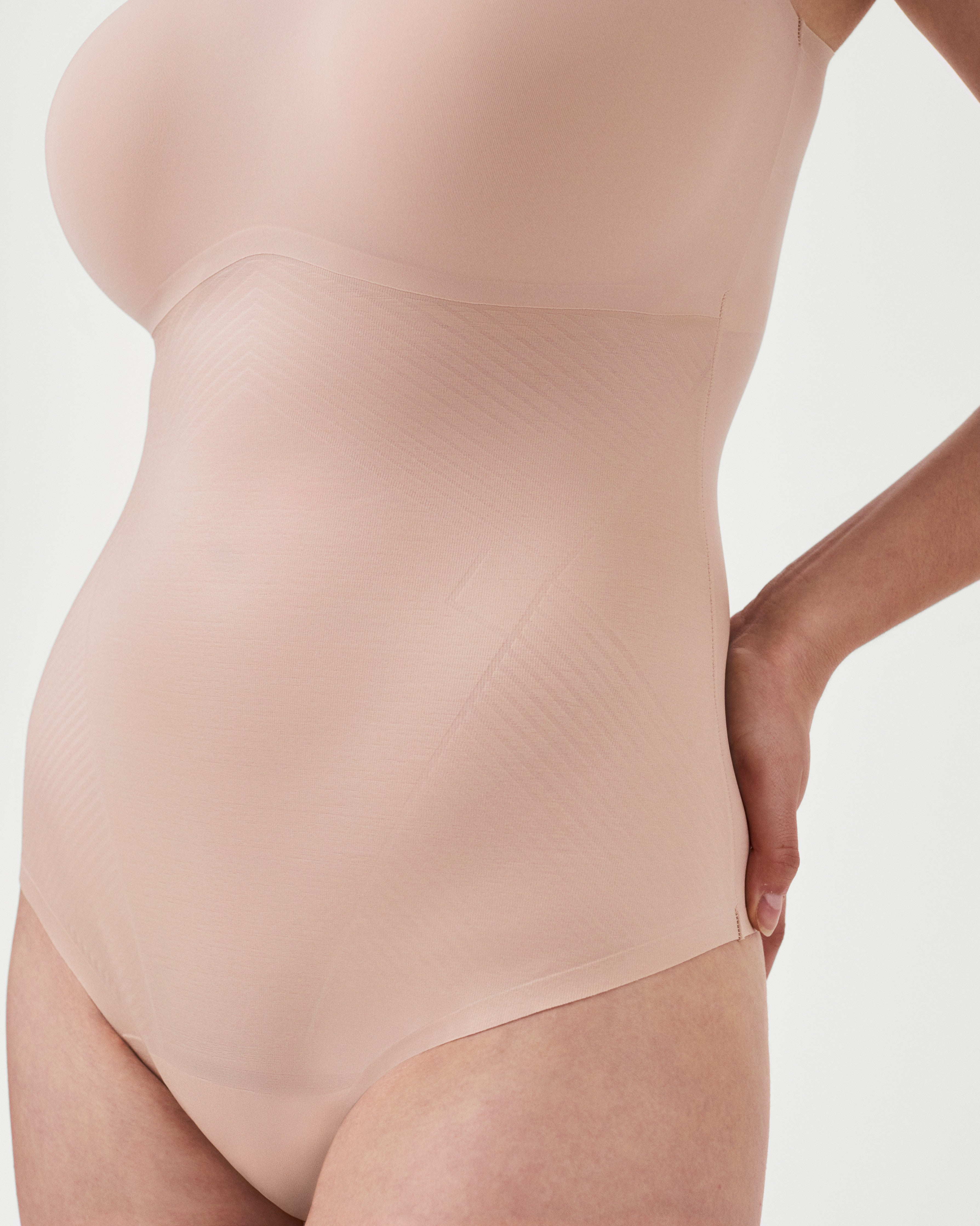 SPANX Shapewear Invisible Cami Thong Bodysuit for Women - Seamless Slimming Underwear for Everyday Wear & Layering
