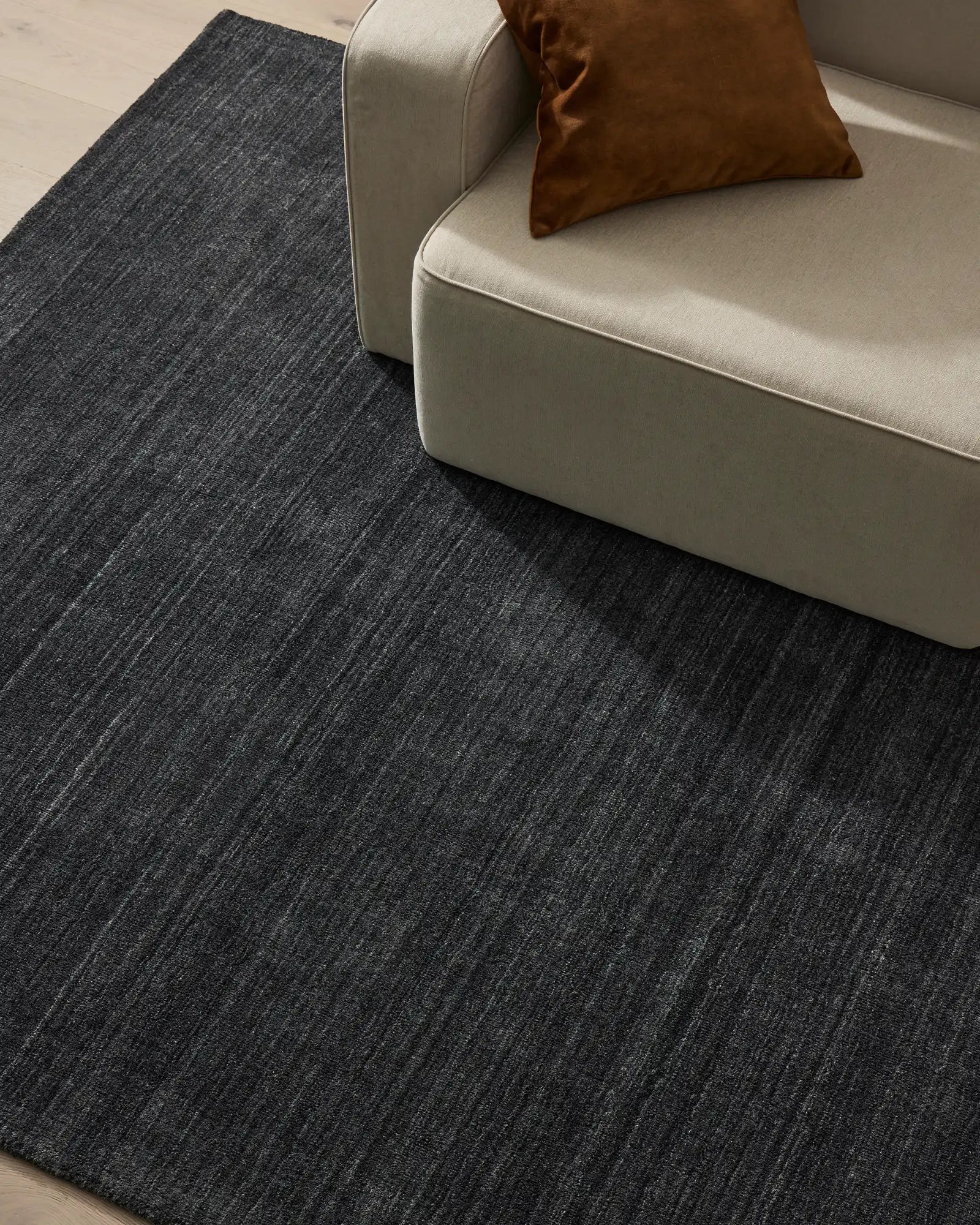 Premium Gippsland Rug Alloy - Durable & Stylish Home Decor Carpet for Living Room, Bedroom, and Office Spaces