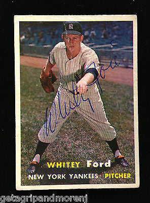 1957 Topps Autographed Whitey Ford #25 PSA Graded - Rare Hall of Fame Baseball Card - Perfect for Collectors & Sports Memorabilia Displays