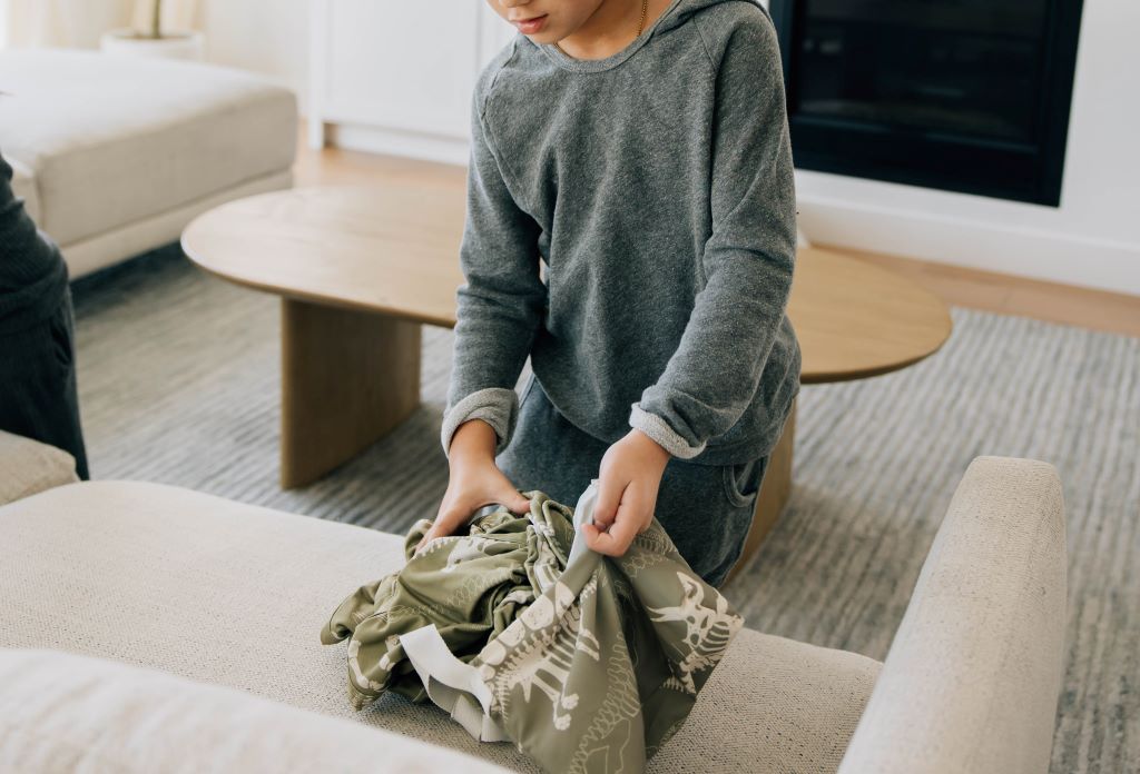 Little Roamer Baby Blanket - Soft & Cozy Travel Blanket for Infants & Toddlers - Perfect for Strollers, Car Seats & Nursery (Blue)