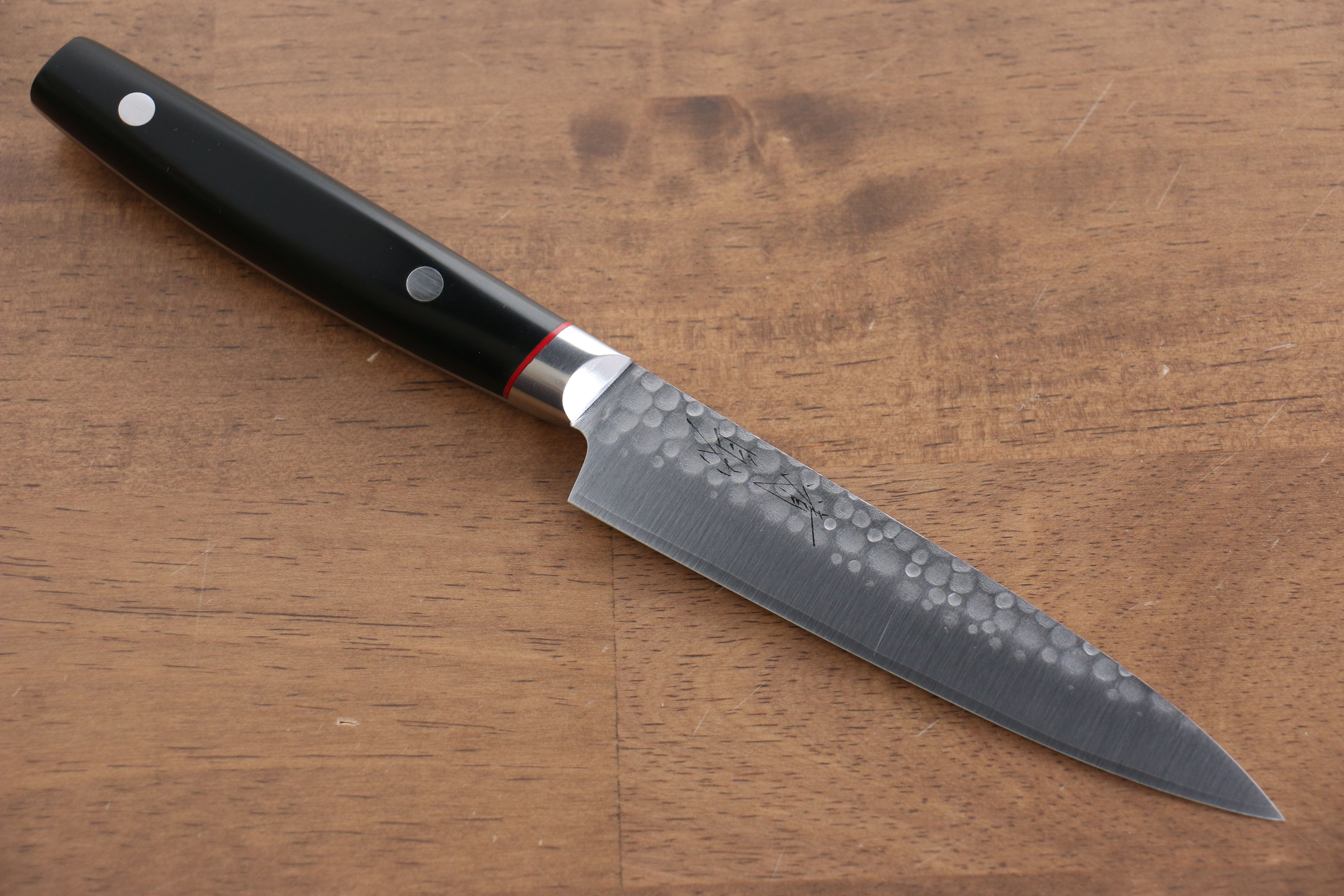 Seisuke PRO J VG10 Hammered Petty Utility Knife 120mm - Black Micarta Handle - Japanese Kitchen Knife for Slicing, Peeling & Precision Cutting - Perfect for Home Chefs & Professional Kitchens