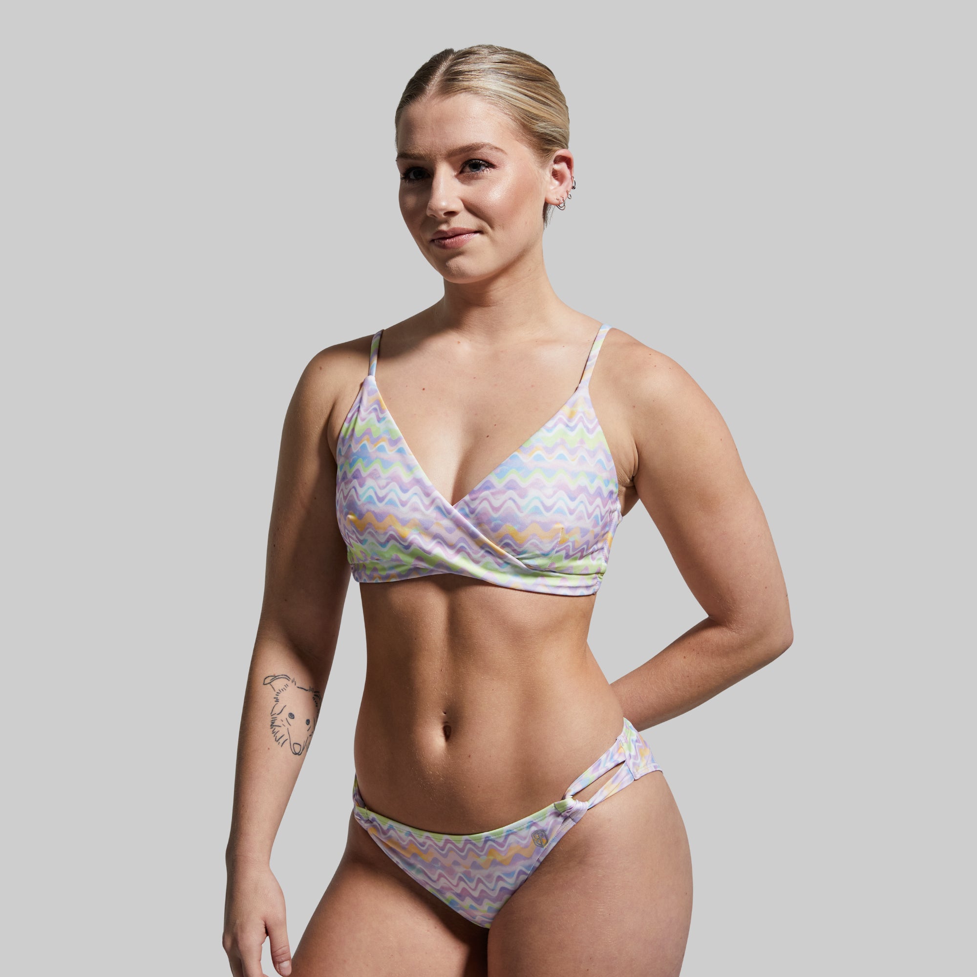 Women's Inlet Bikini Top - Sexy Swimwear for Summer Beach Vacation, Pool Party & Tropical Getaway | Spring Fling Design