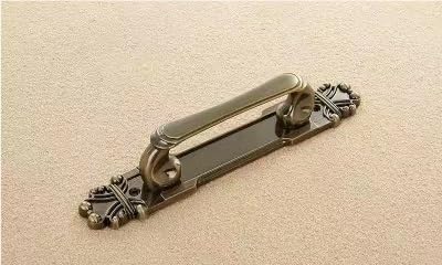 European Style Cabinet Drawer Handles - 2Pcs Metal Sliding Door Pulls for Kitchen Cabinets, Cupboards & Furniture (Green) - Durable Hardware Accessories for Home Renovation & DIY Projects