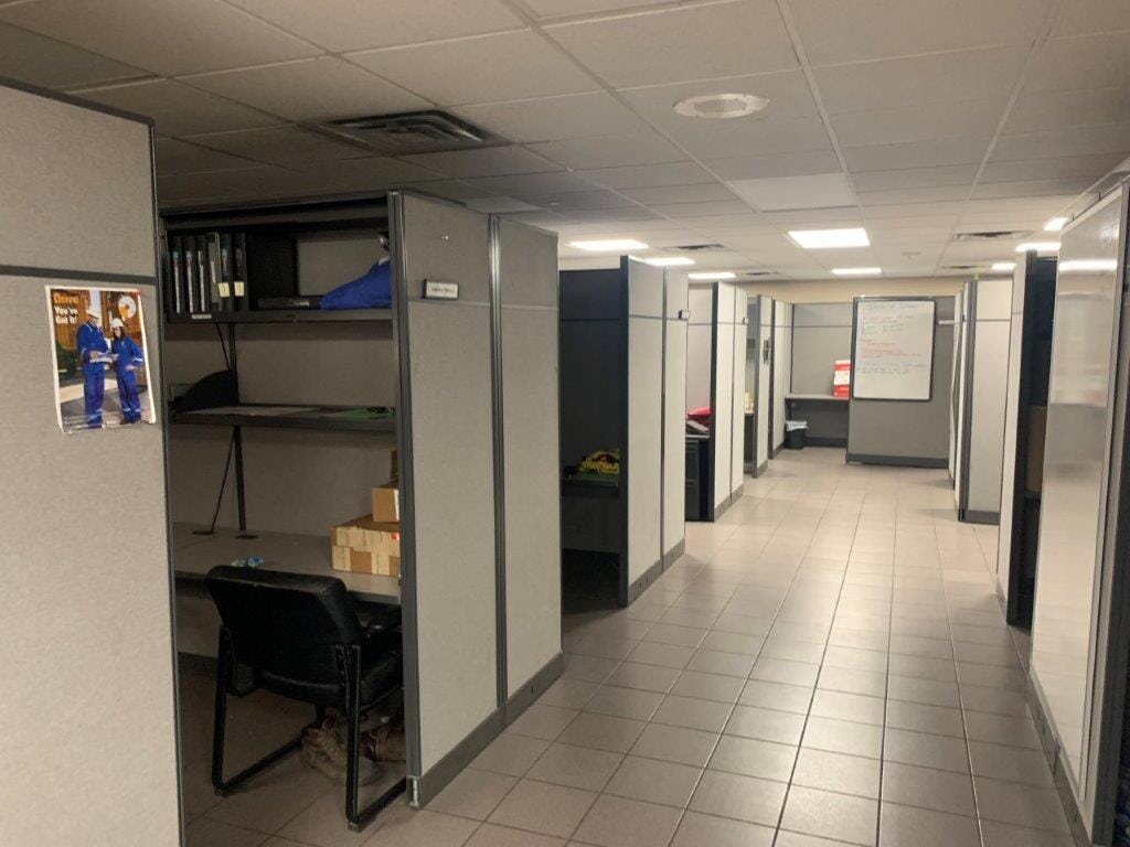 Premium Used HON 82 Inch Office Room Dividers - Perfect for Workspaces, Conference Rooms & Open Office Layouts