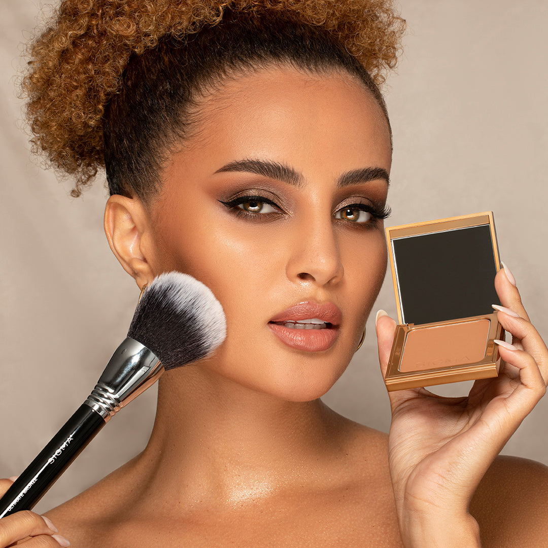 F78 Ultimate Bronze™ Makeup Brush - Professional Soft Bristles for Flawless Blending & Contouring | Perfect for Foundation, Powder & Cream Makeup Application