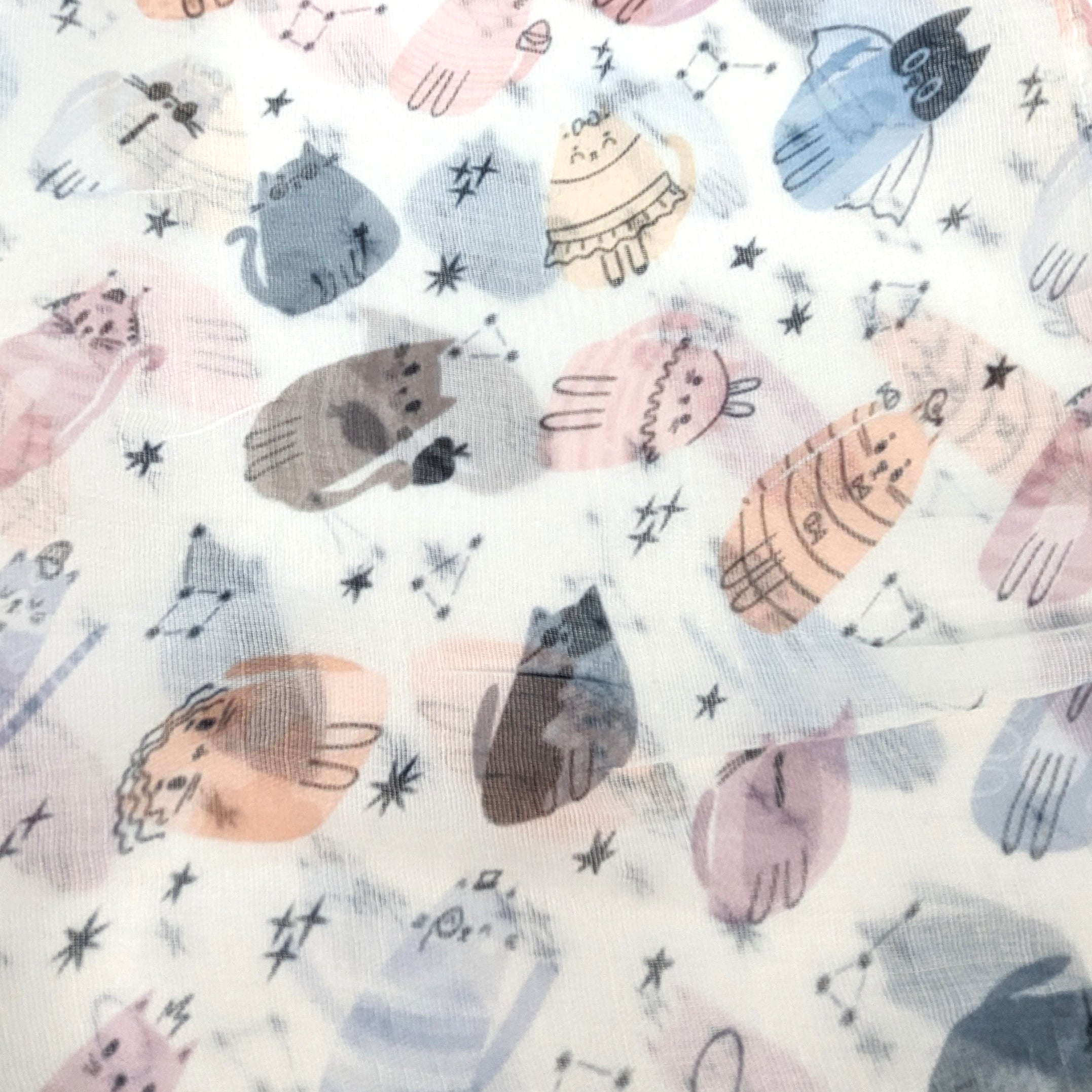 Creative Cat Scarf (50x180cm) - Soft & Stylish Feline-Themed Fashion Accessory for Cat Lovers - Perfect for Winter, Cosplay, and Gift Giving