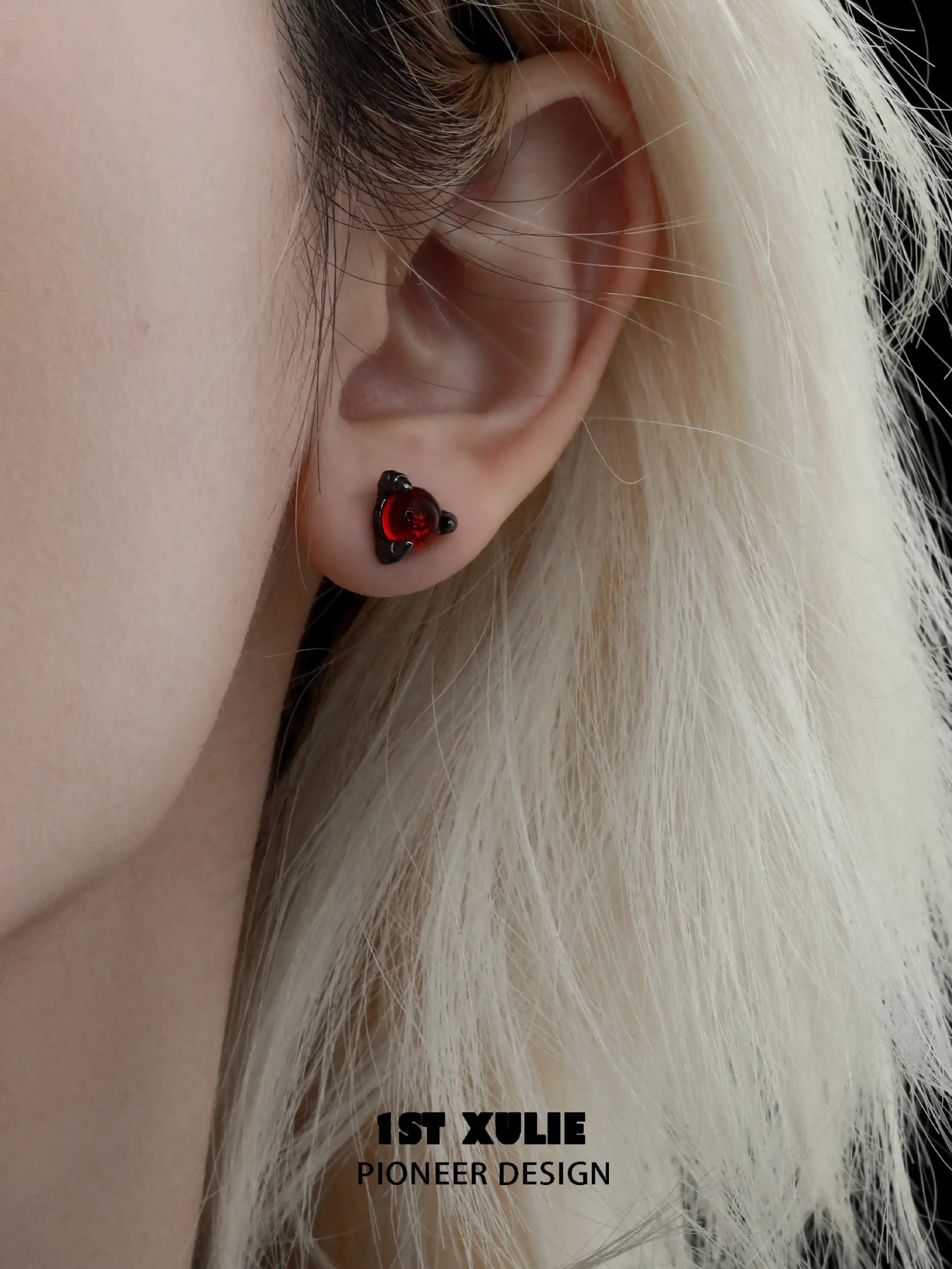 925 Sterling Silver Black Gold Dragon's Claw Red Crystal Stud Earrings for Women - Gothic Jewelry for Parties, Cosplay & Everyday Wear