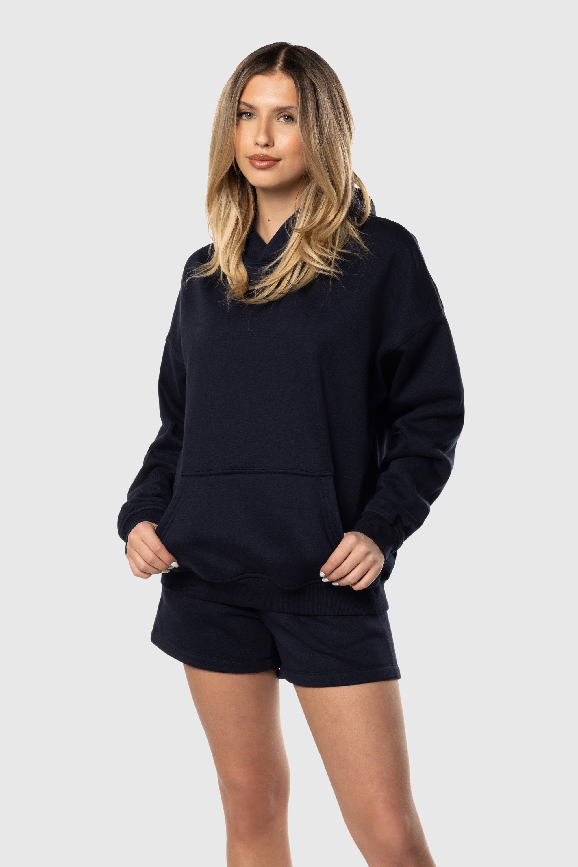 Oversized Hoodie for Women & Men - Cozy Fleece Pullover Sweatshirt with Kangaroo Pocket | Perfect for Casual Wear, Loungewear, and Winter Outfits