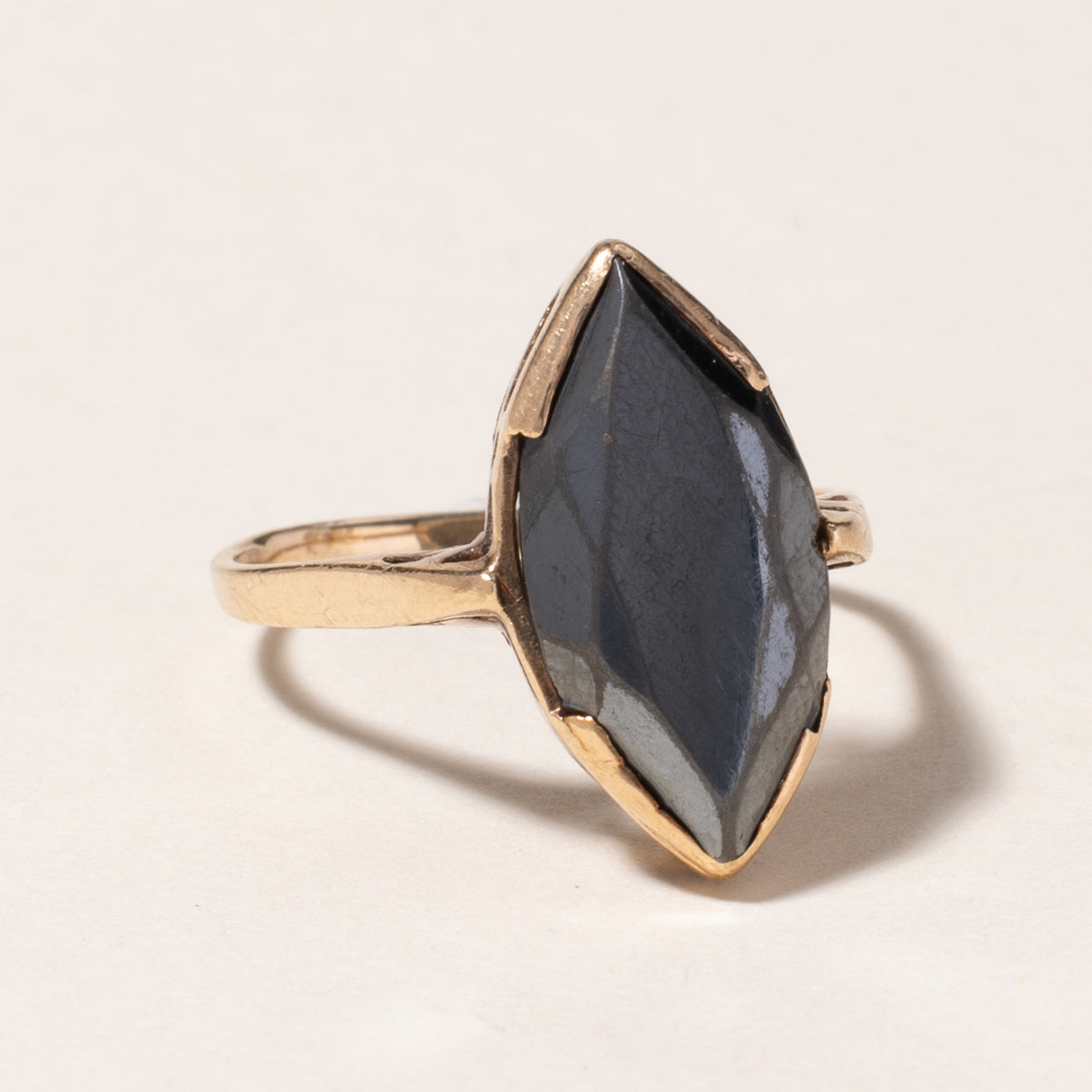 10K Yellow Gold Hematite Ring for Women | 3.51ct Genuine Hematite Stone | Size 7 | Elegant Jewelry Gift for Birthday, Anniversary & Special Occasions