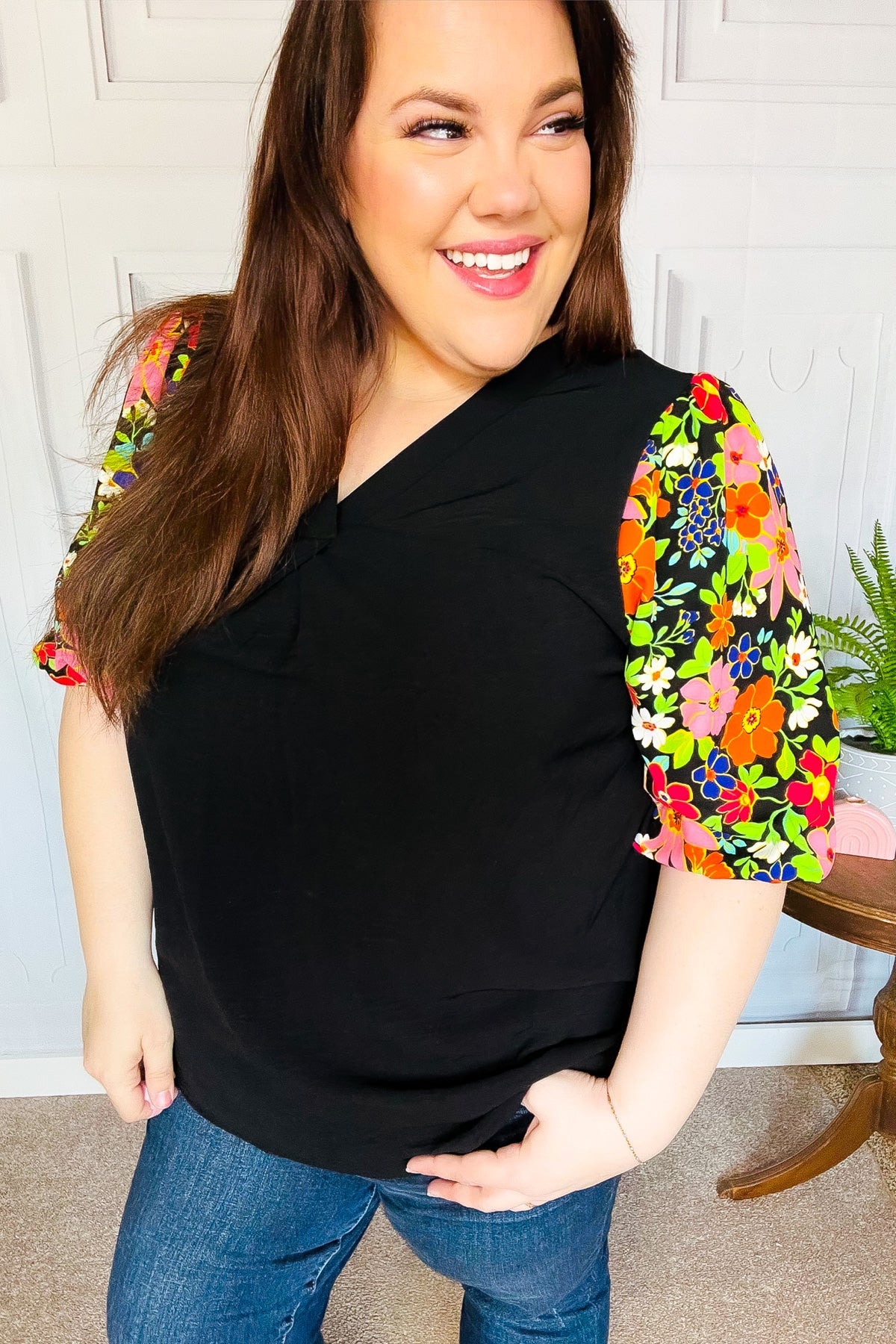 Eyes On You Black Floral Puff Sleeve V Neck Top - Women's Fashion Blouse for Date Night & Special Occasions