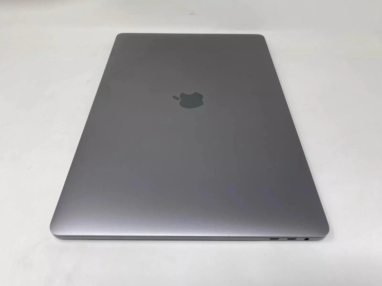 2016 Apple MacBook Pro 15