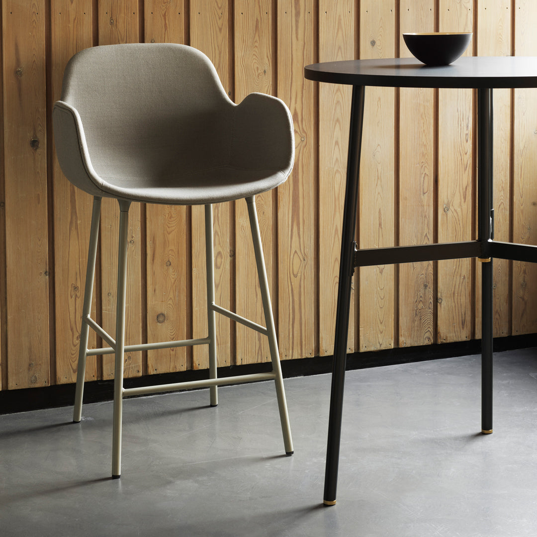 Stylish Fully Upholstered Form Counter Armchair - Perfect for Kitchen Islands, Breakfast Bars & Home Dining Areas